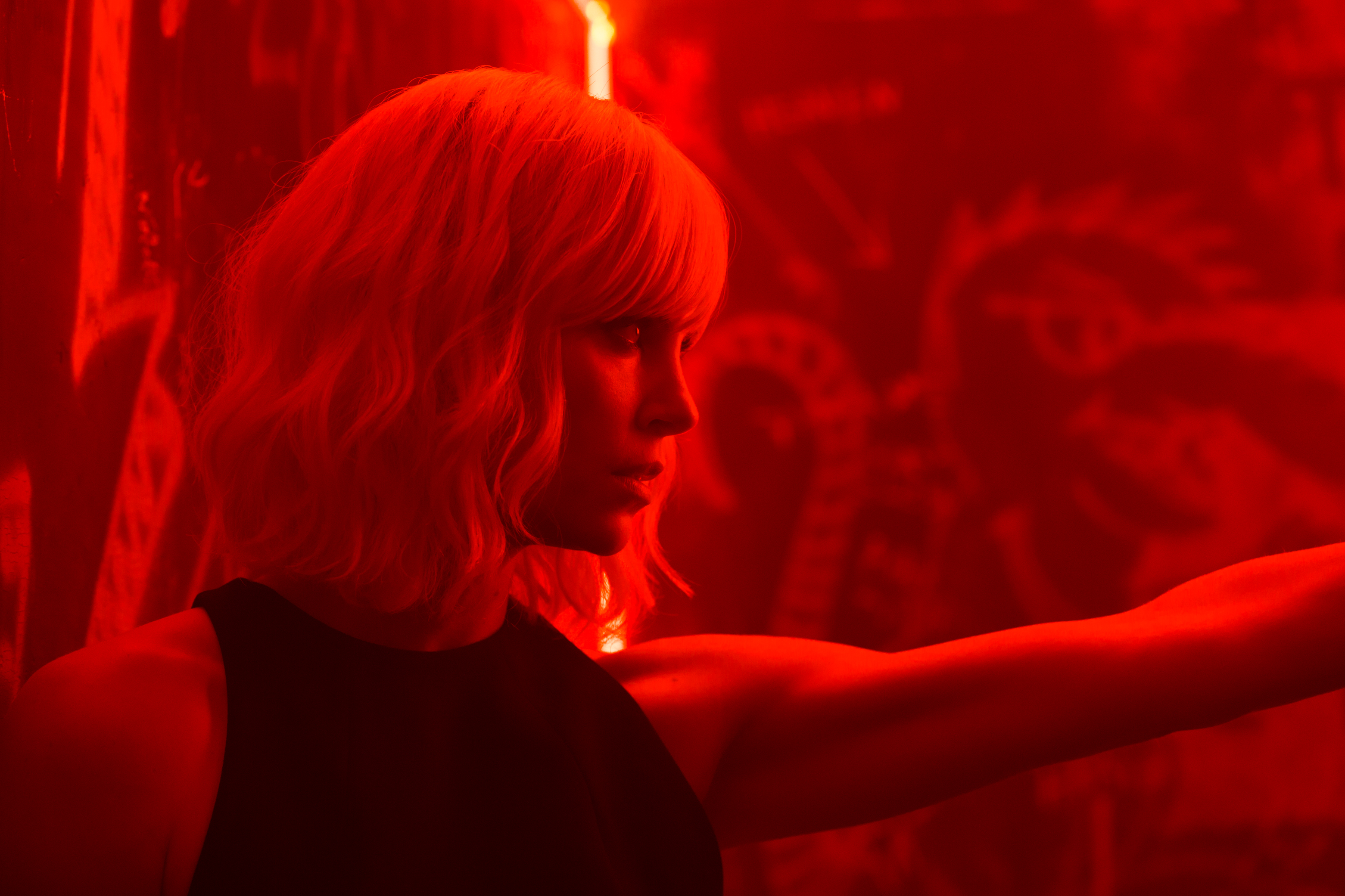 Charlize Theron In Atomic Blonde Wallpapers