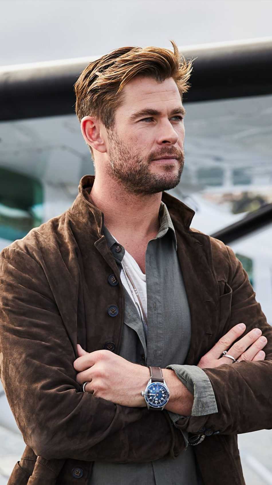Chris Hemsworth In Extraction Wallpapers