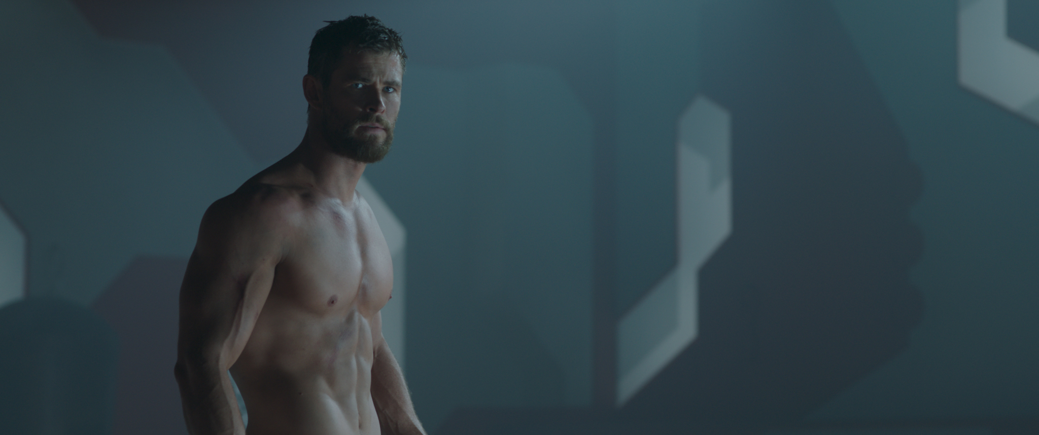 Chris Hemsworth Thor Ragnarok Wallpapers