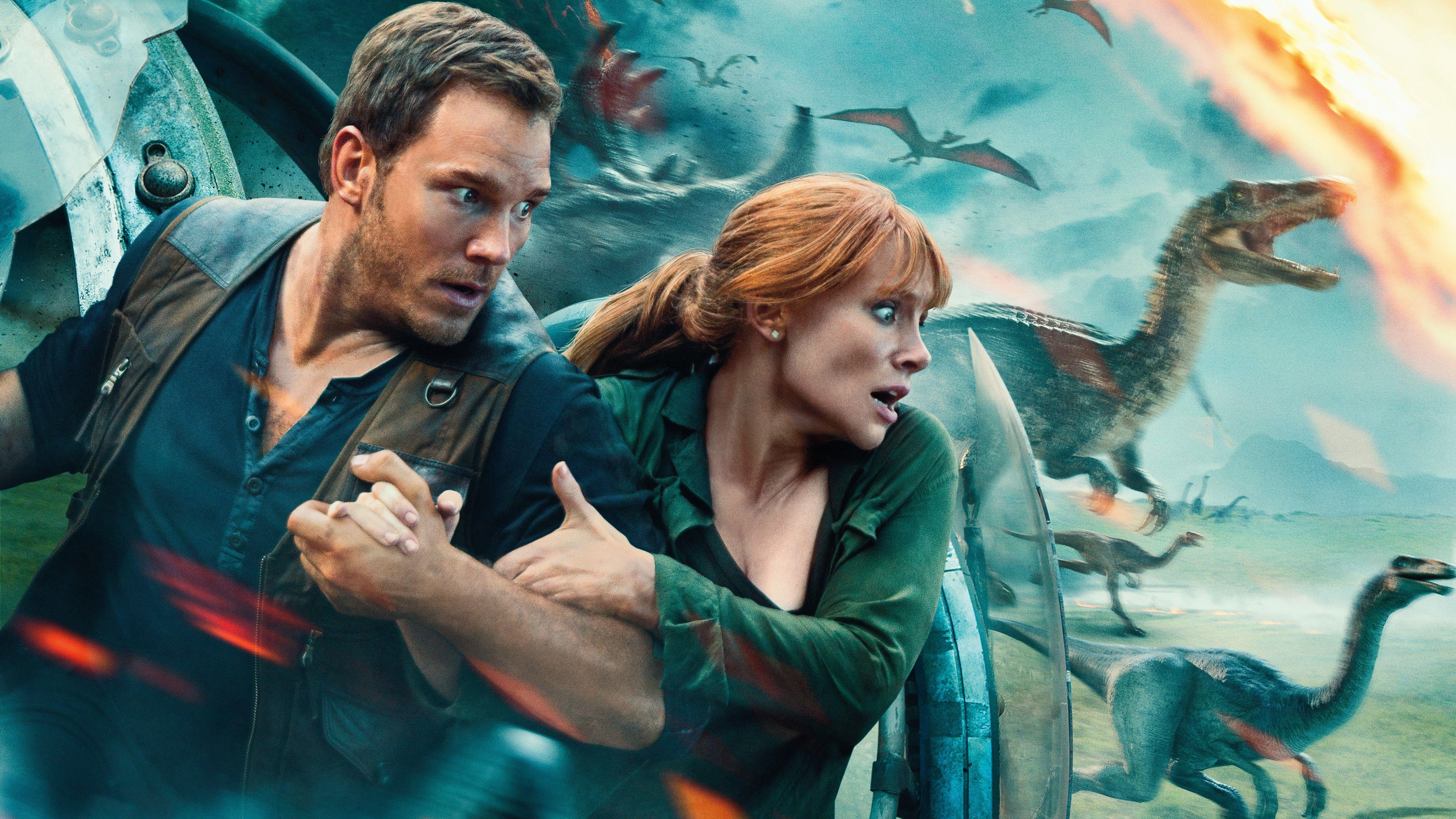 Chris Pratt And Little Raptor Jurassic World Wallpapers