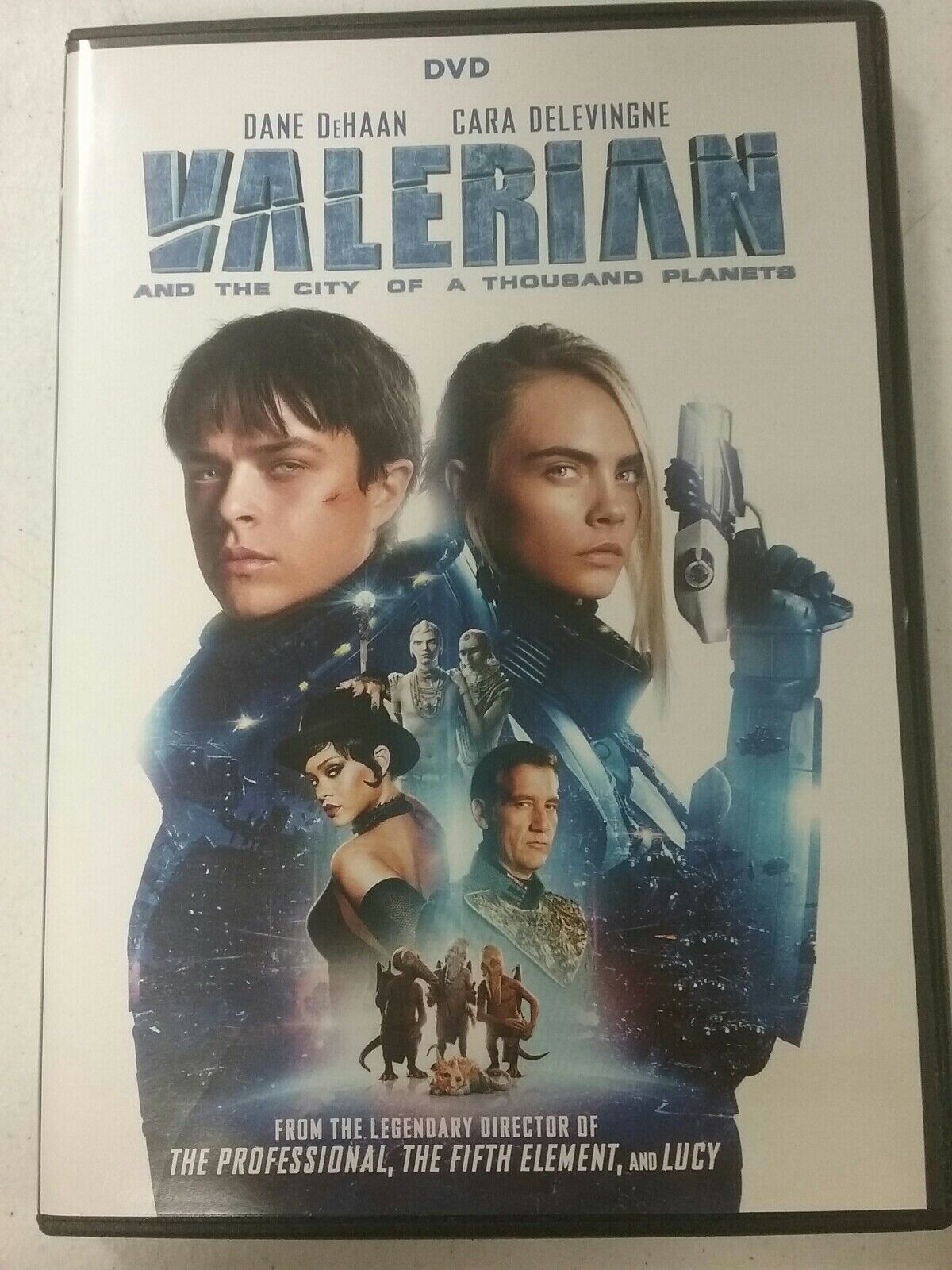 Dane Dehaan As Valerian In Valerian And The City Of A Thousand Planets Wallpapers