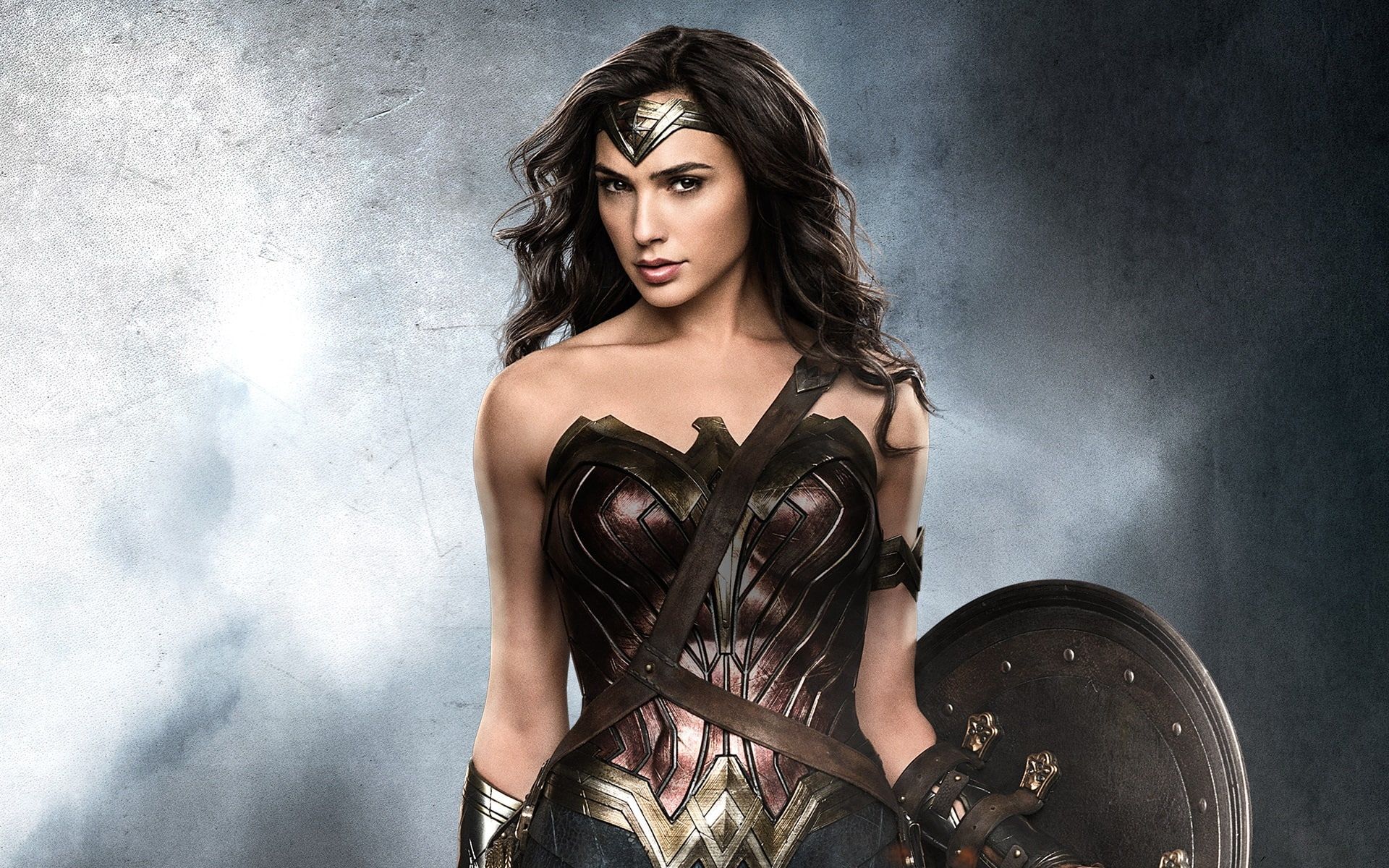 Gal Gadot In Wonder Woman 2017 Wallpapers