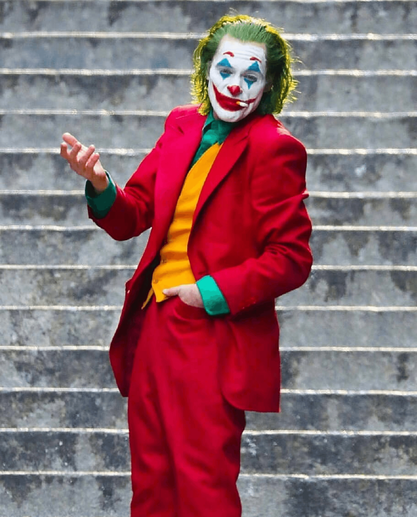 Joaquin Phoenix As Joker Dancing Wallpapers