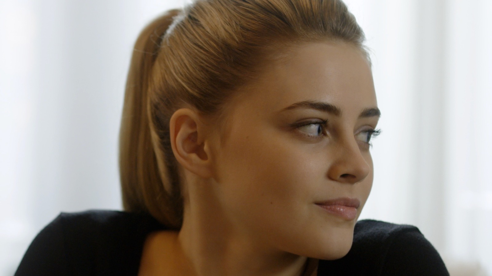 Josephine Langford In After We Fell Wallpapers