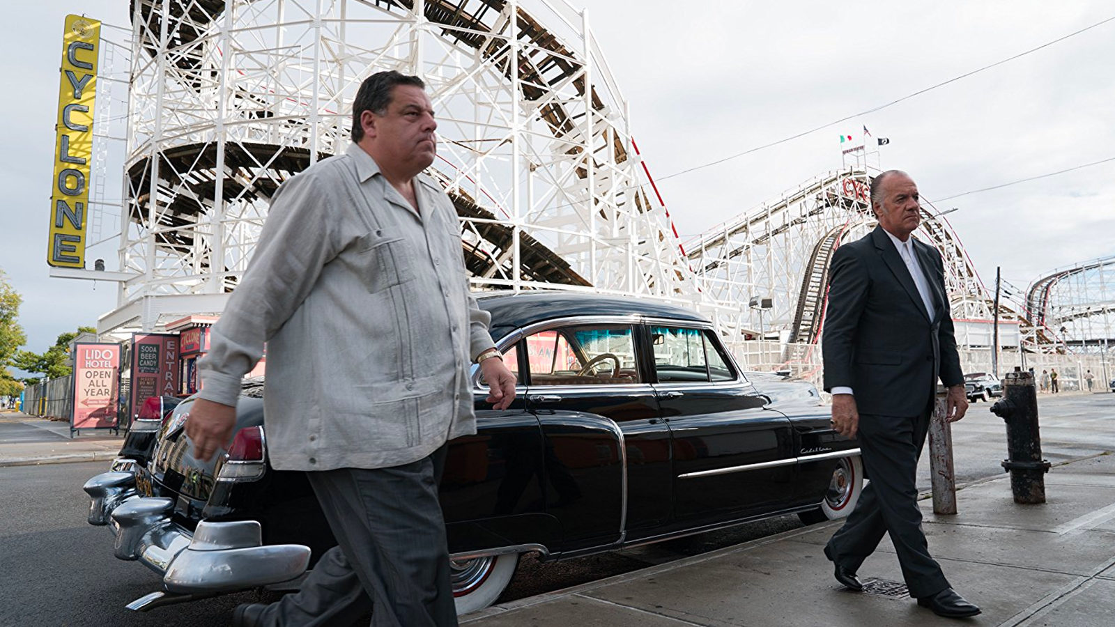 Kate Winslet From Wonder Wheel Wallpapers