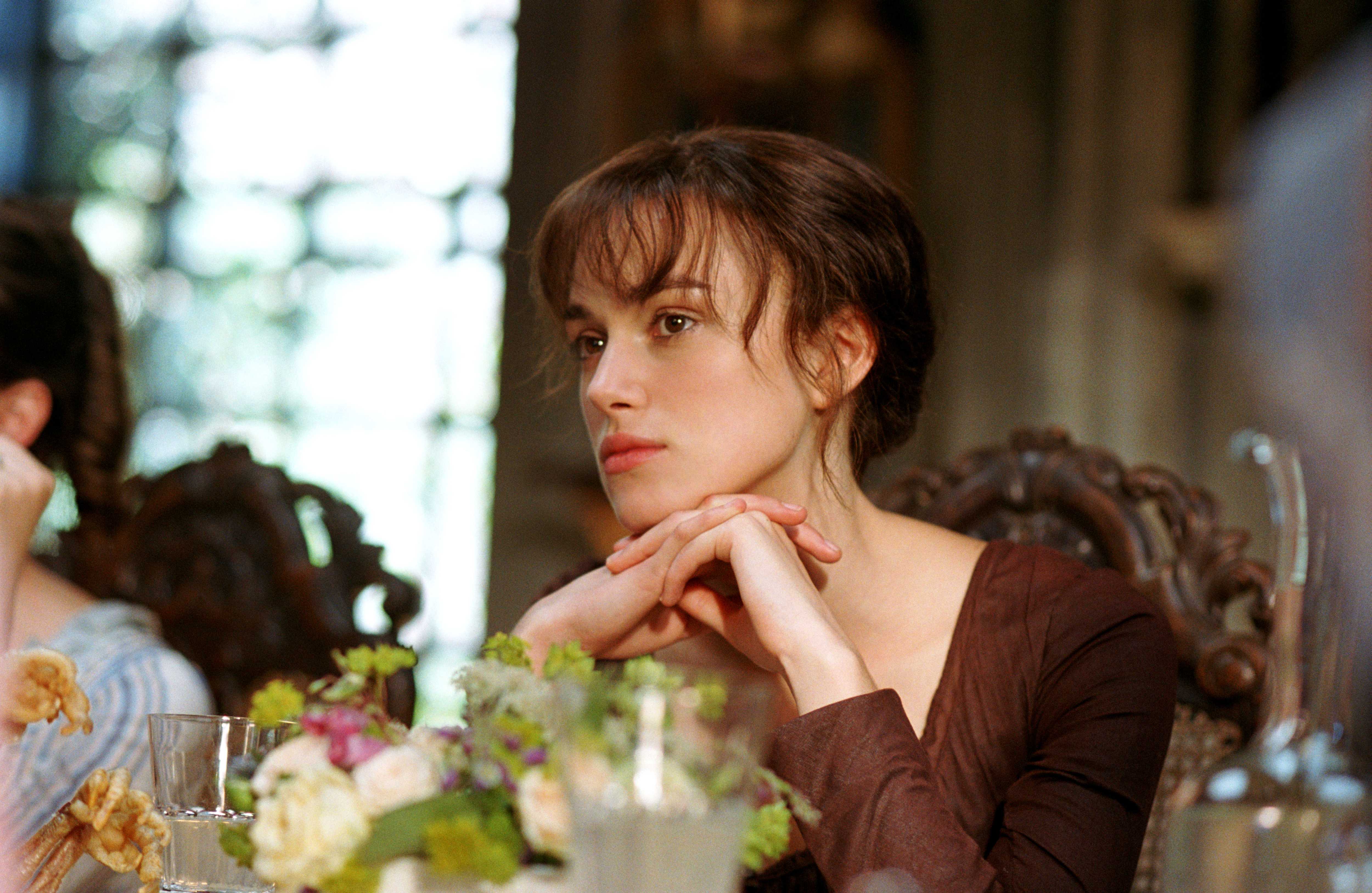 Keira Knightley Hd Silent Night Movie Wallpapers