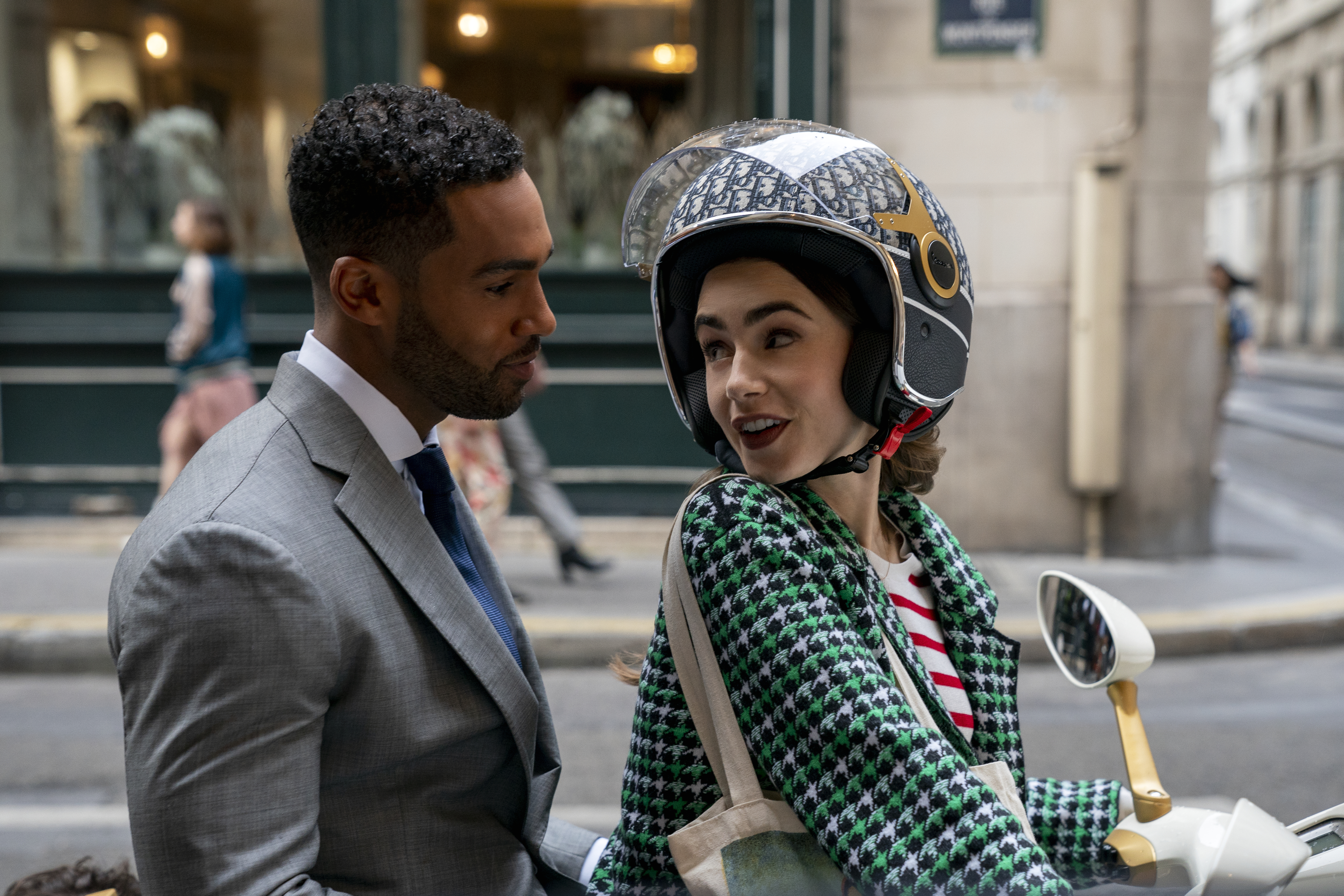 Lily Collins Emily In Paris Hd Wallpapers