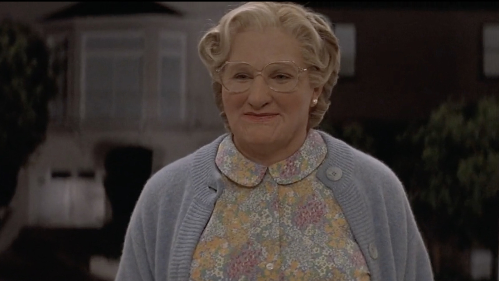 Mrs. Doubtfire Wallpapers