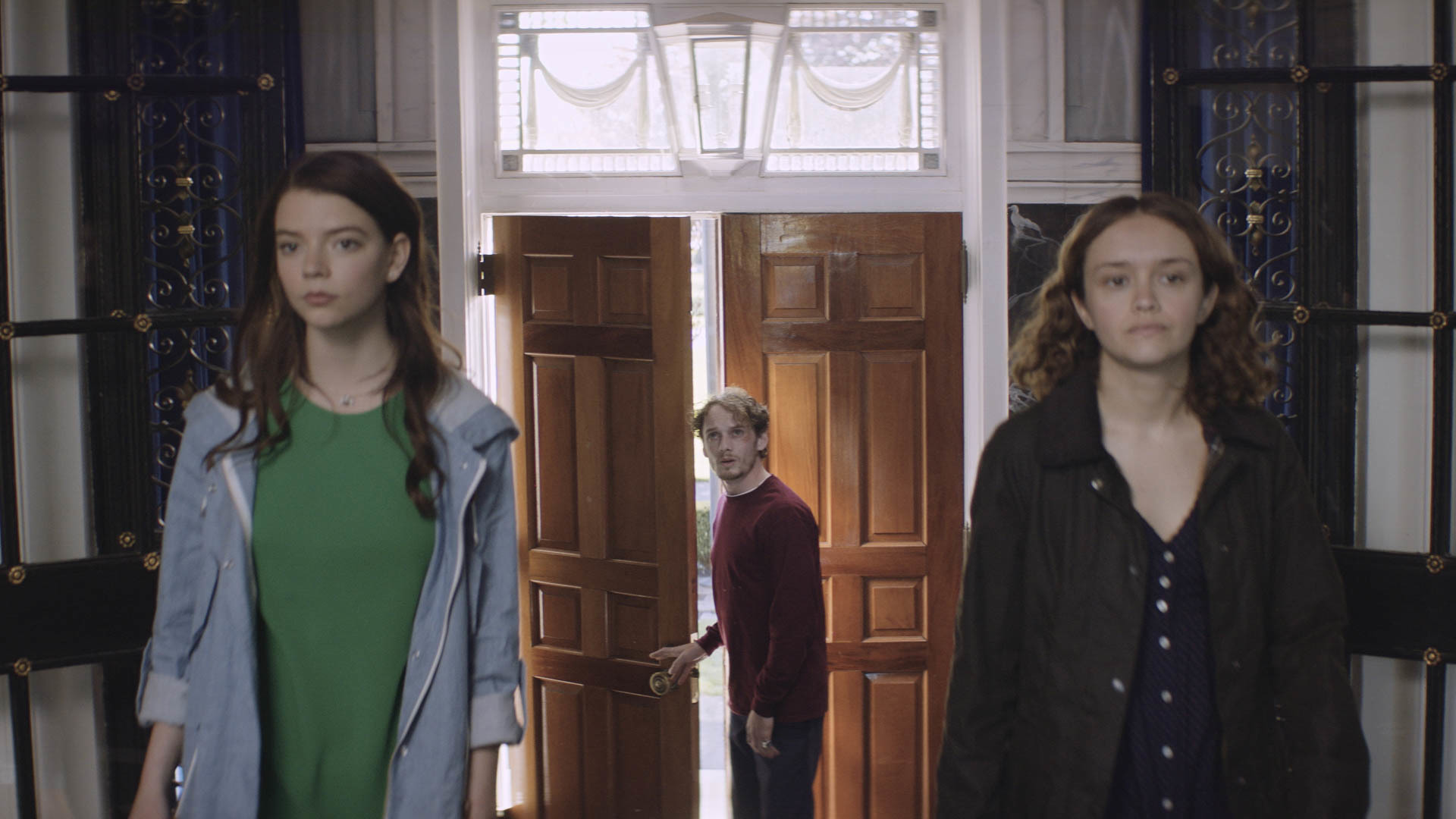Olivia Cooke In Thoroughbreds Movie Wallpapers