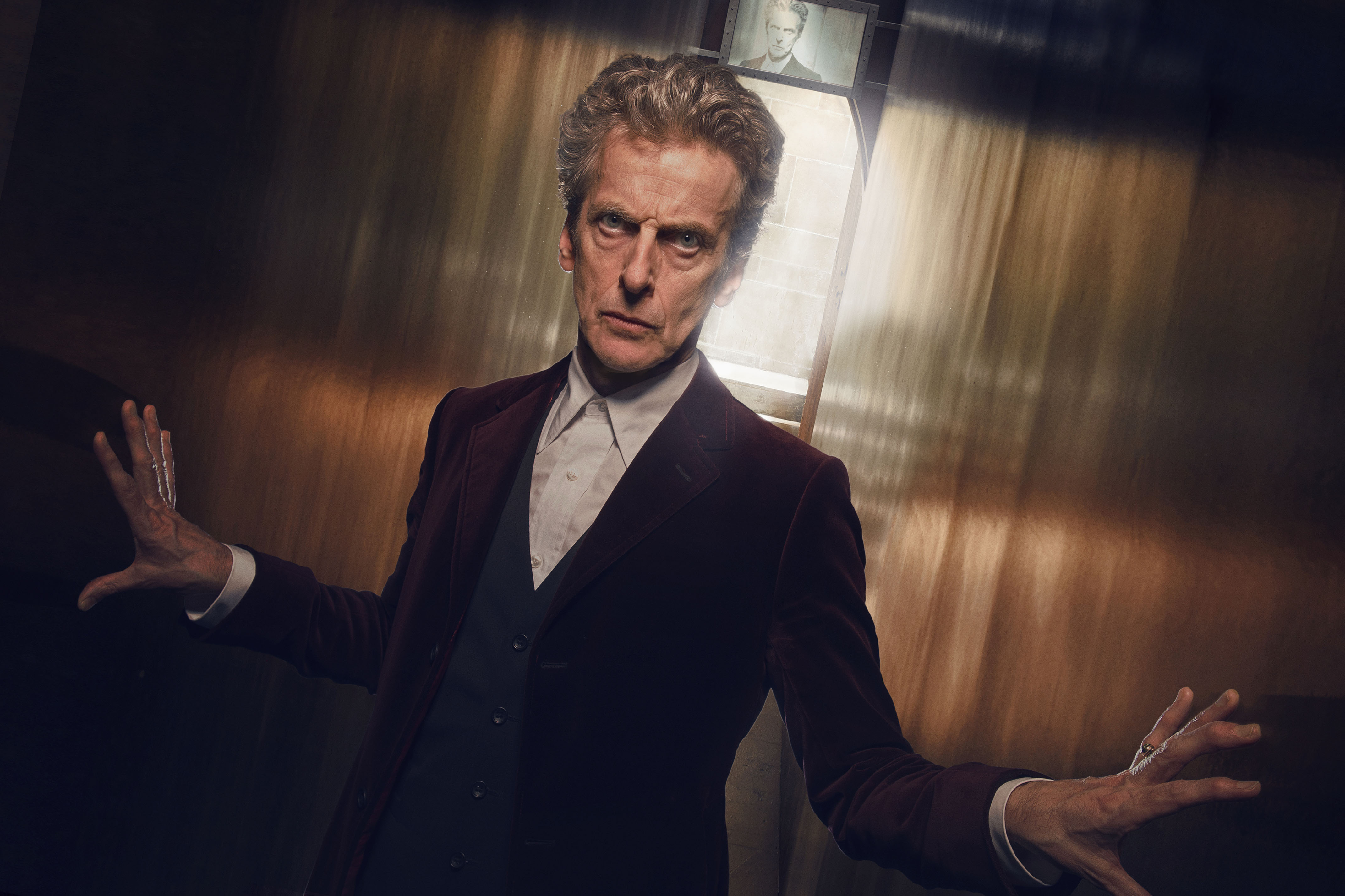 Peter Capaldi As Thinker The Suicide Squad Wallpapers