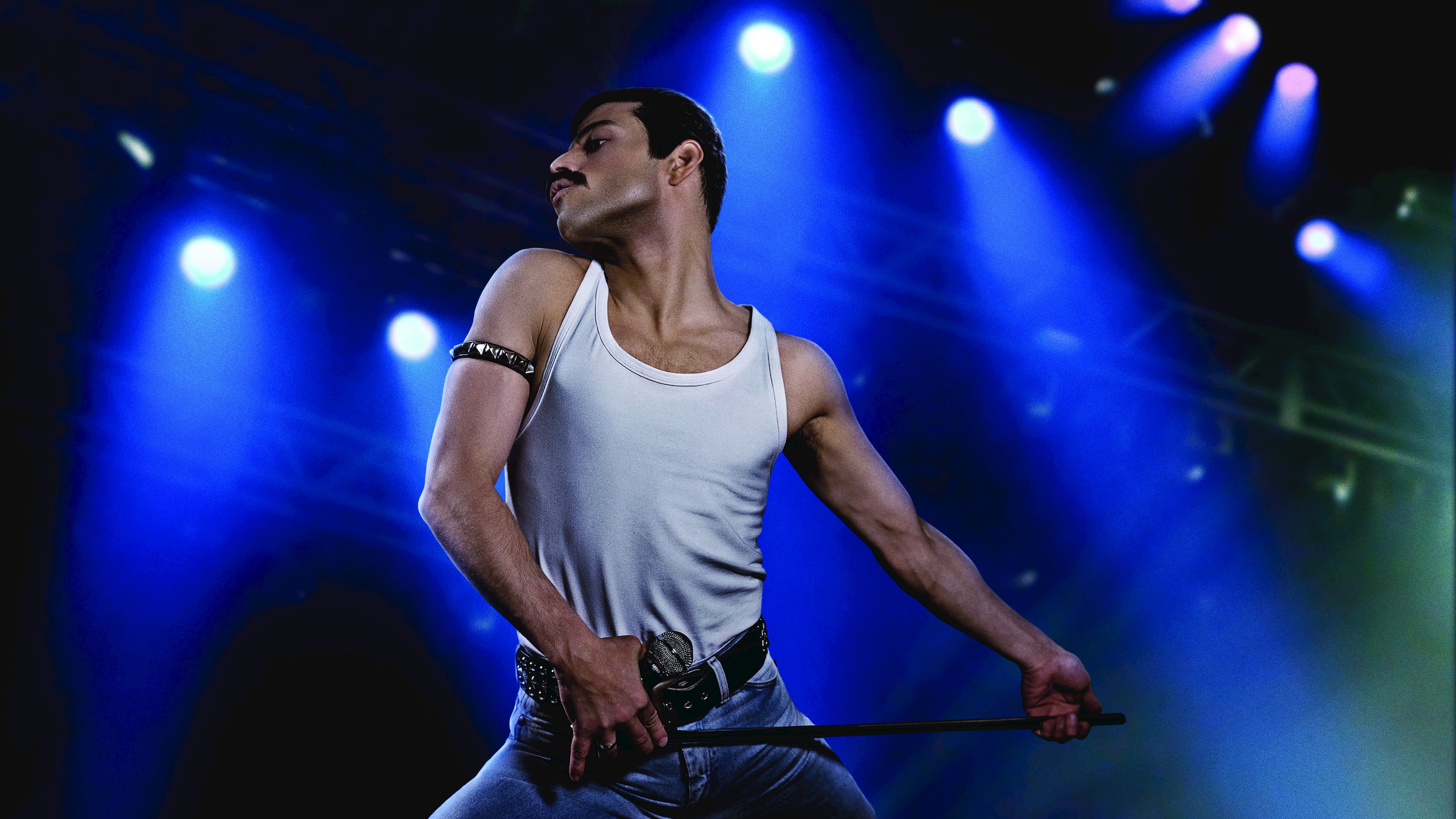 Rami Malek As Freddie Mercury In Bohemian Rhapsody Movie Wallpapers