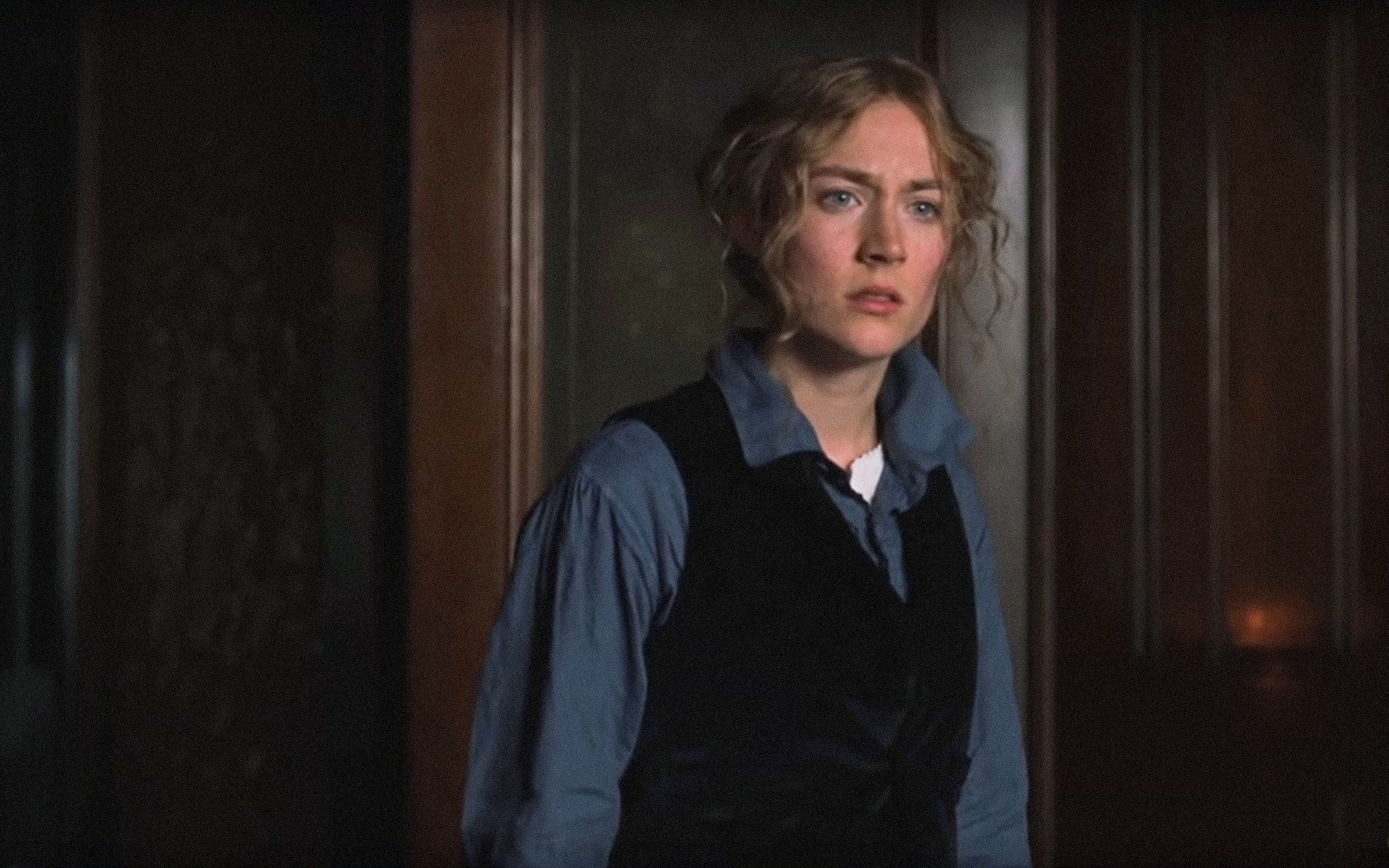 Saoirse Ronan In Little Women Wallpapers