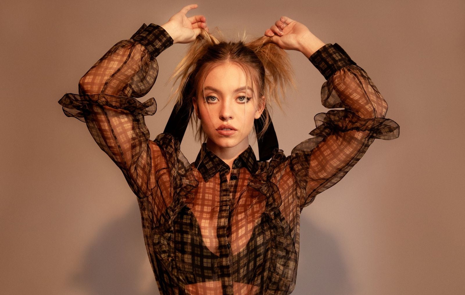 Sydney Sweeney Nocturne 2020 Wallpapers