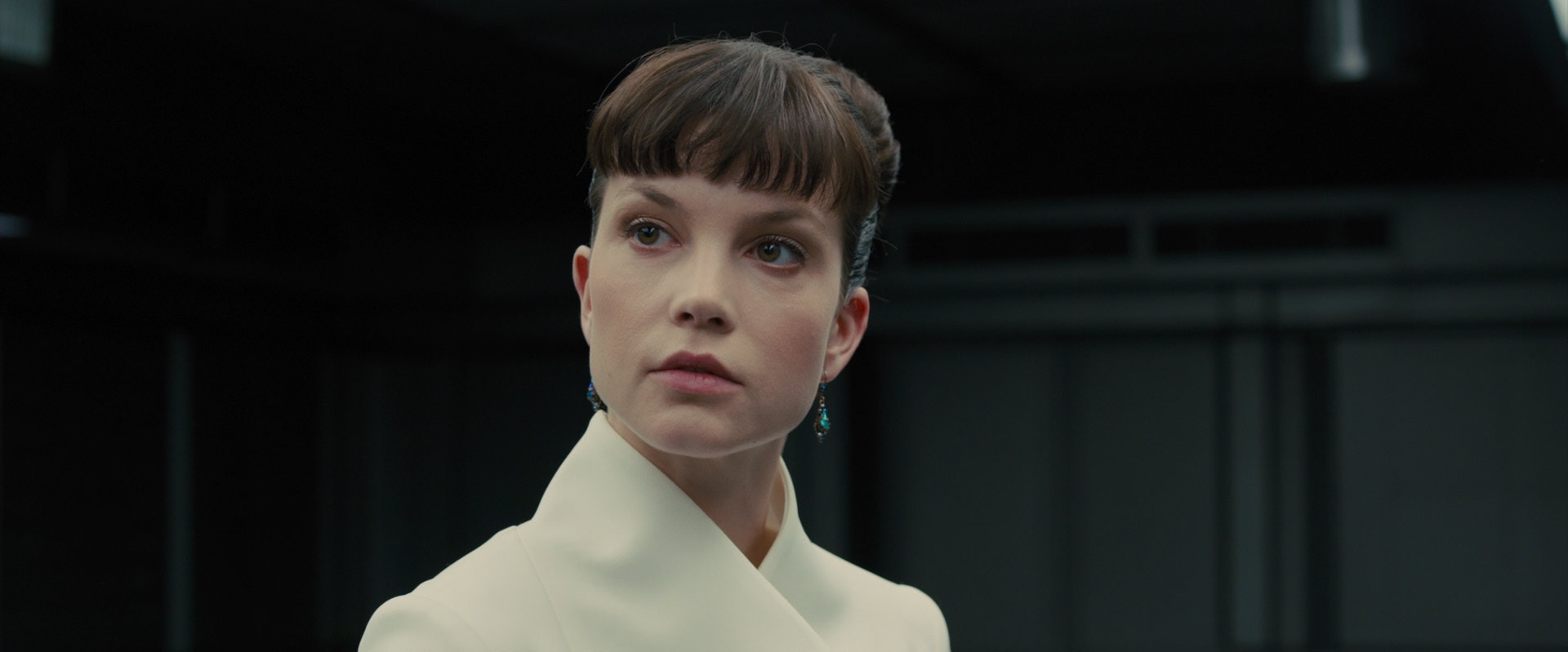 Sylvia Hoeks In Blade Runner 2049 Wallpapers