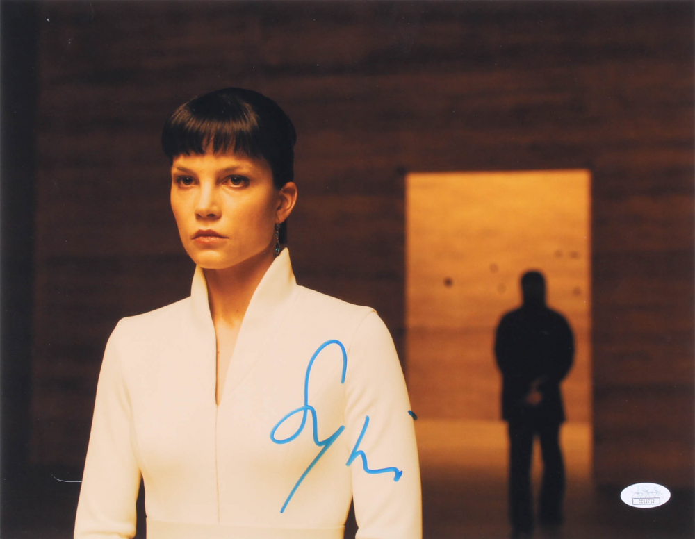 Sylvia Hoeks In Blade Runner 2049 Wallpapers