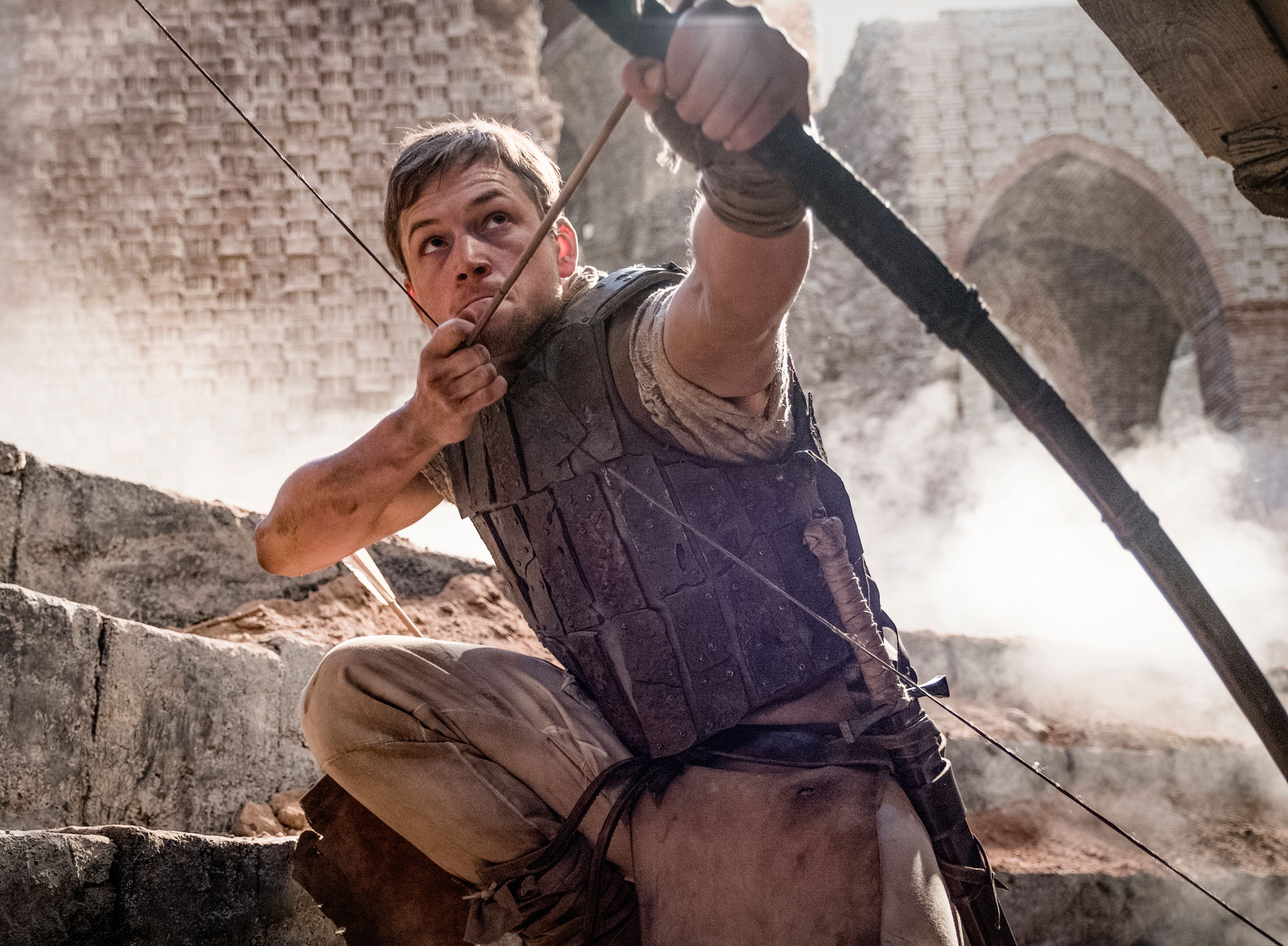 Taron Egerton In Robin Hood 2018 Wallpapers