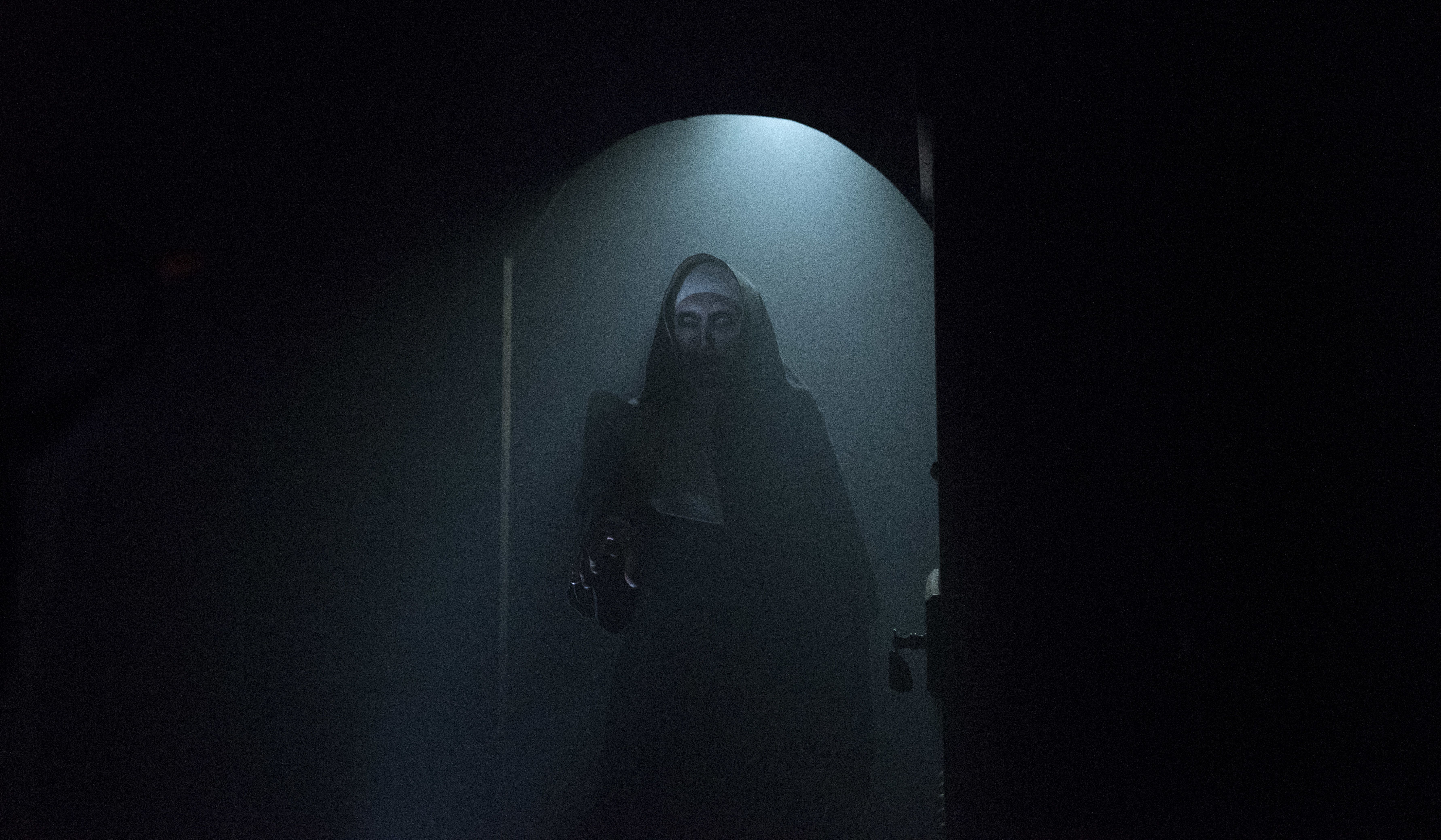 The Nun 2018 Movie Poster Wallpapers