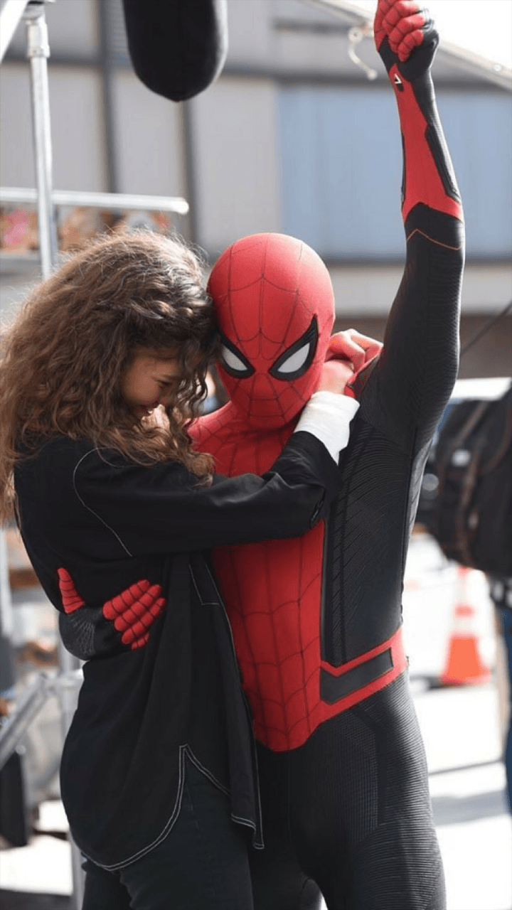 Zendaya Spider Man Far From Home Poster Wallpapers