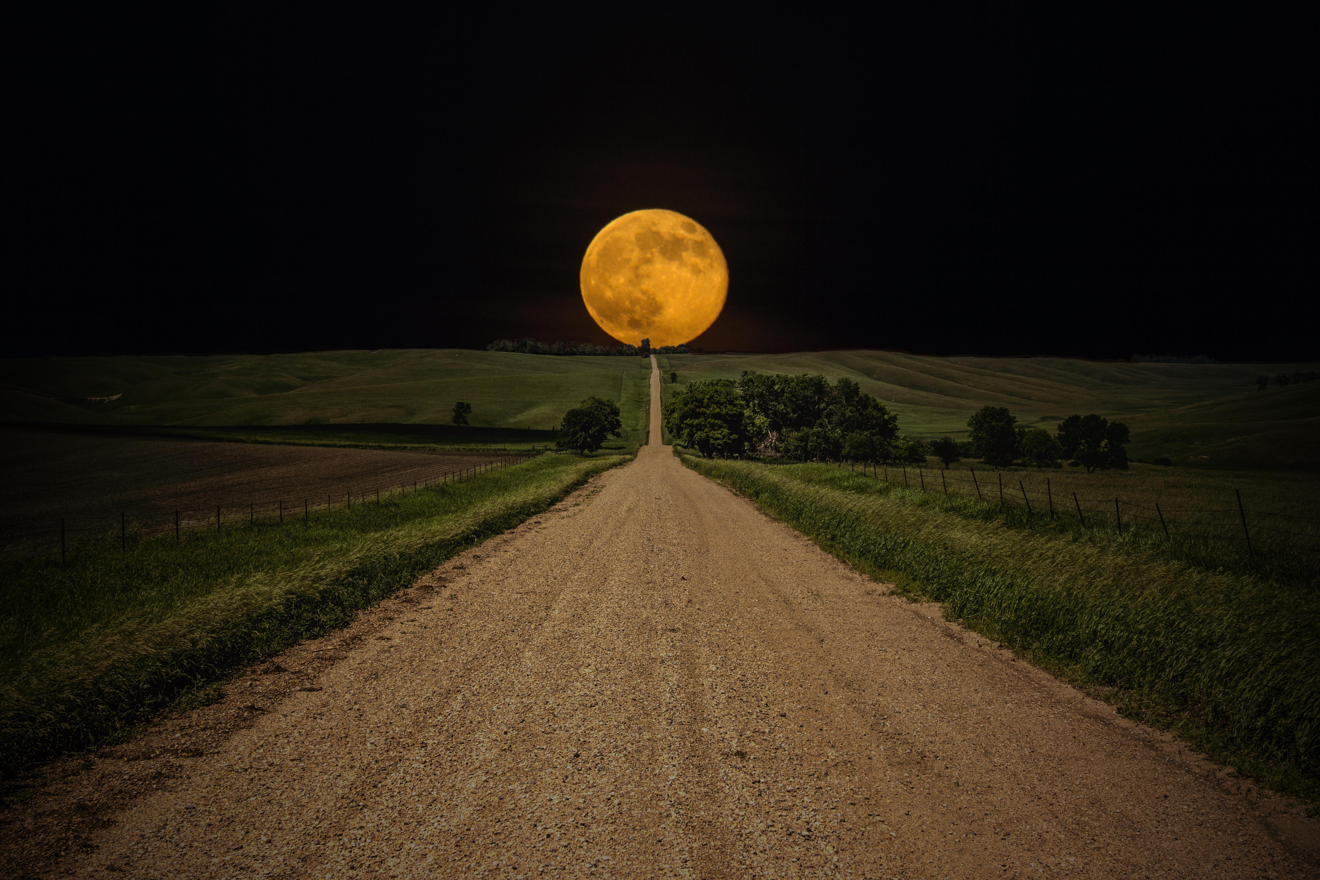 Beautiful Full Moon Wallpapers