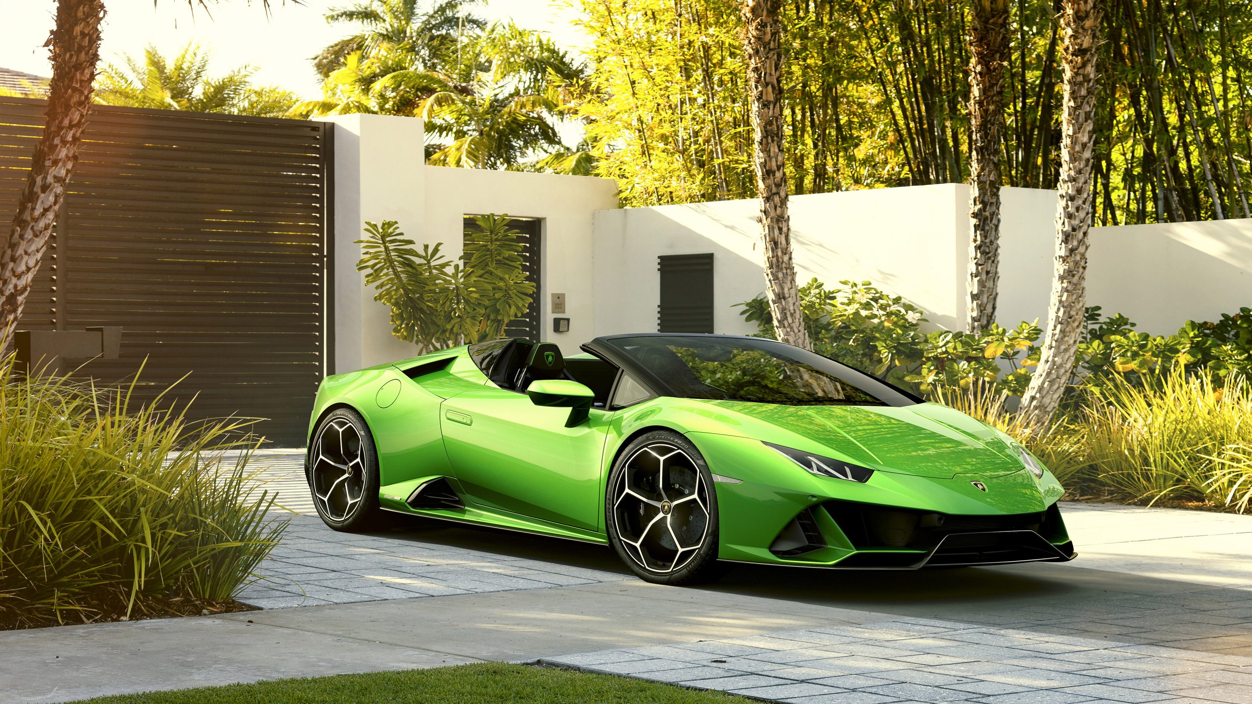 Cool Green Lamborghini Wallpapers