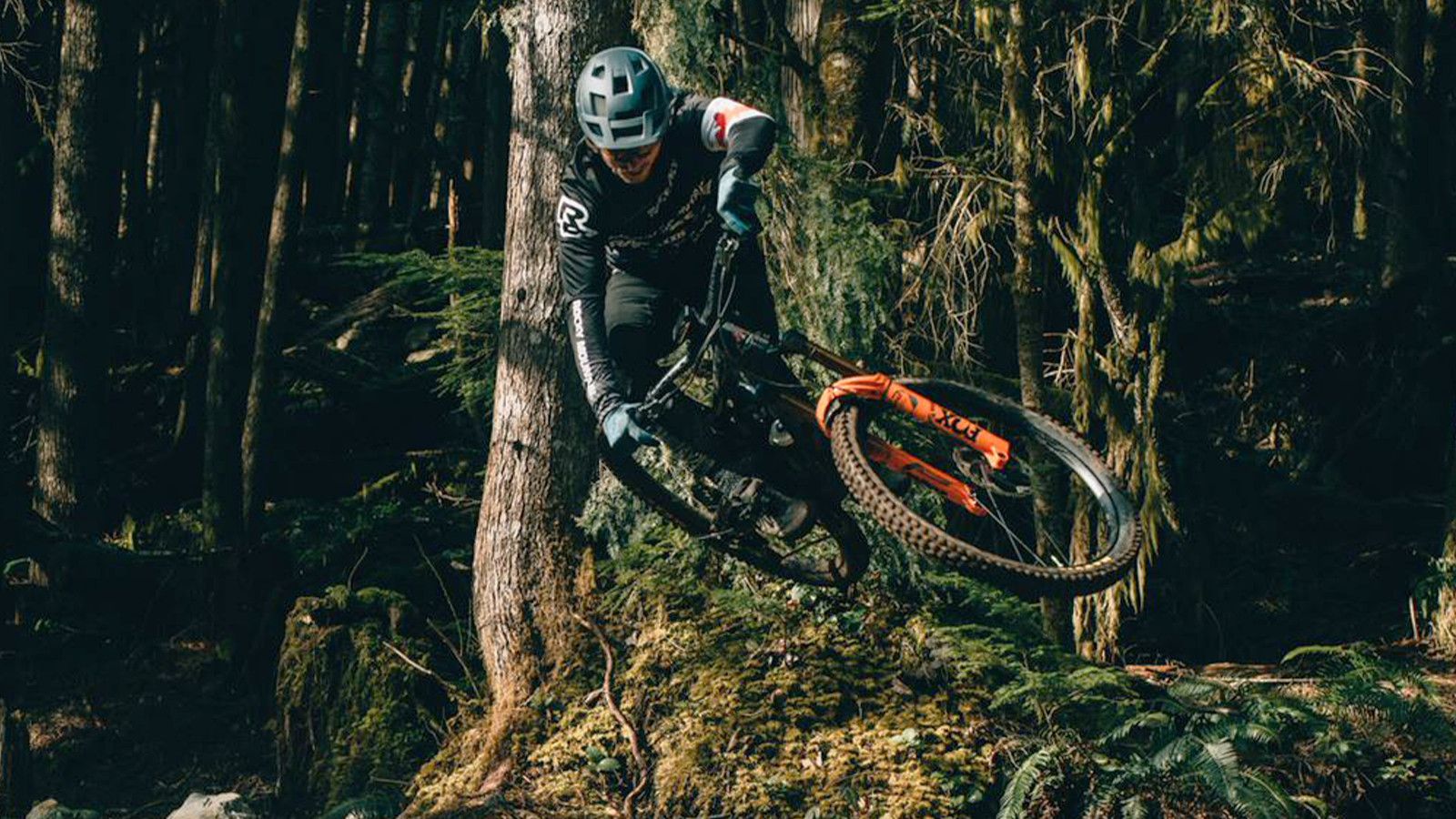 Cool Mountain Biking Wallpapers