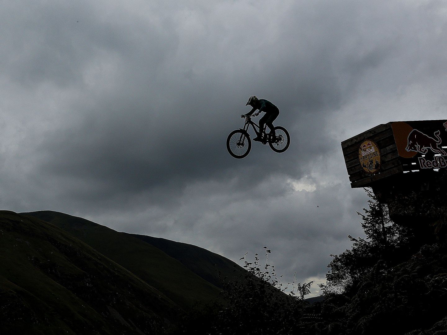 Cool Mountain Biking Wallpapers