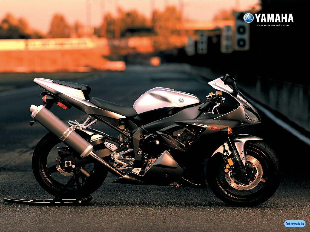 Cool Sports Bikes Wallpapers