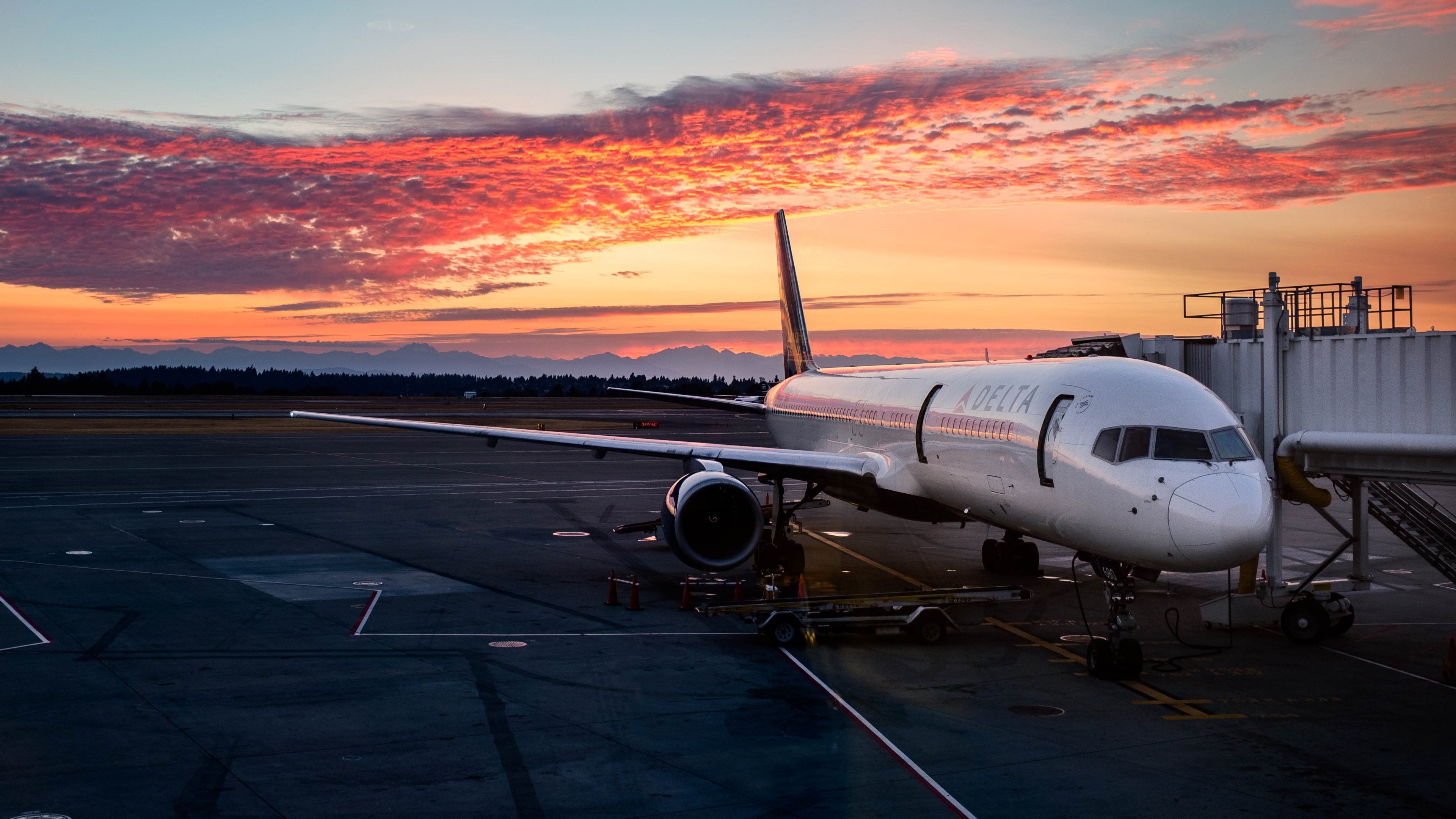 4K Desktop Aircraft Wallpapers