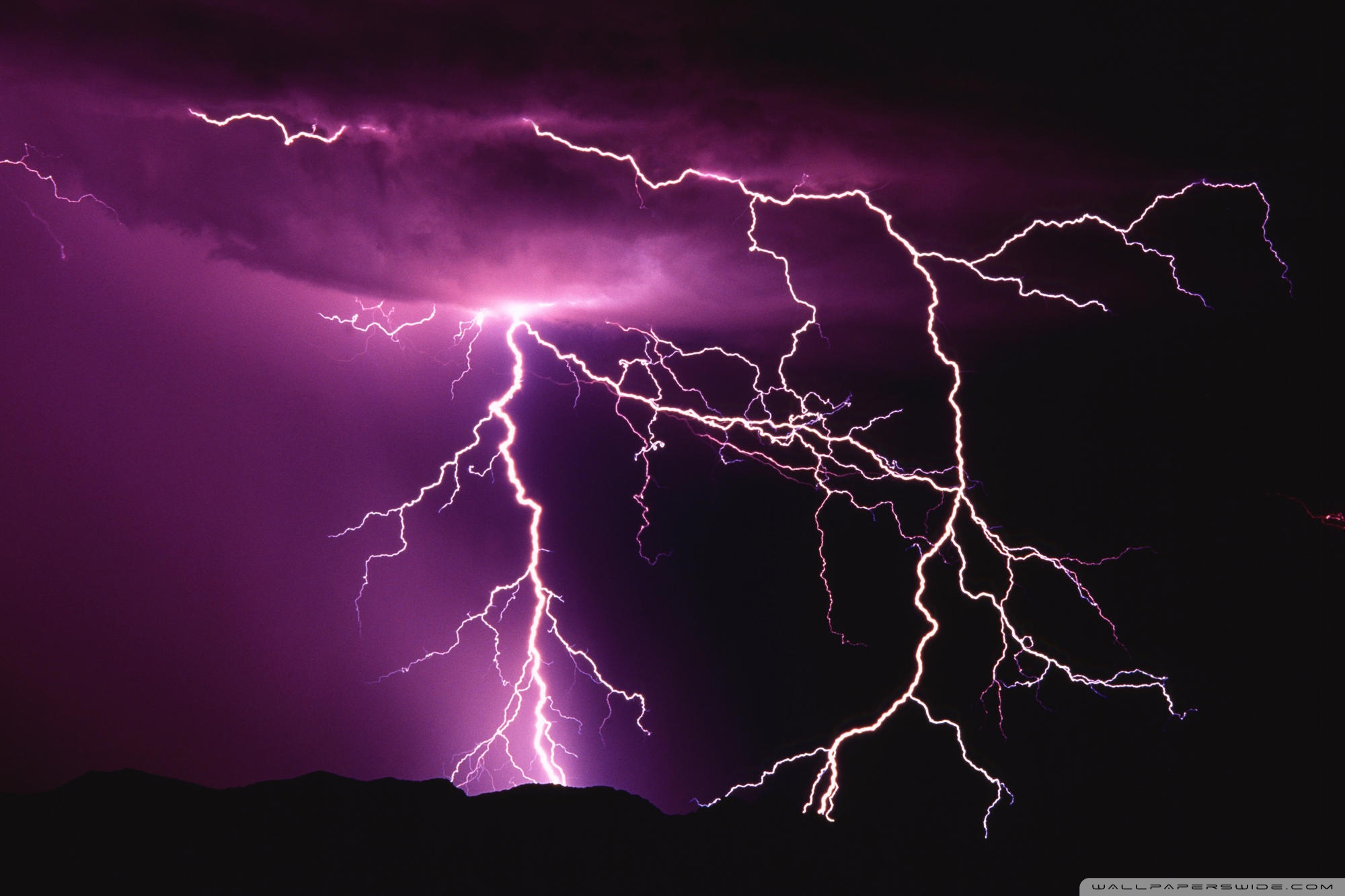 4K Ultra Hd Lightning Phone Wallpapers