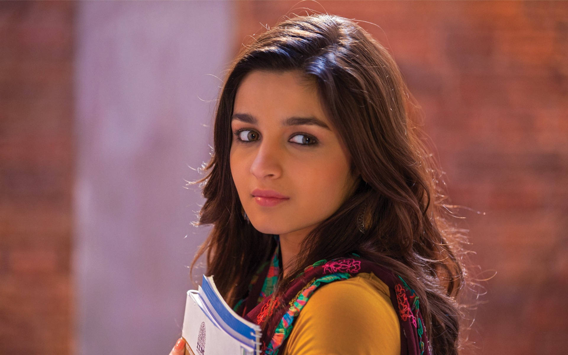 Alia Wallpapers