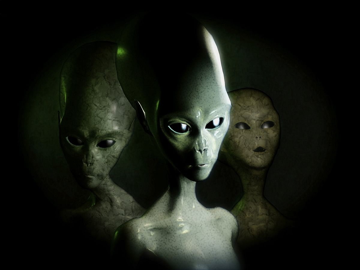 Alien Head Wallpapers