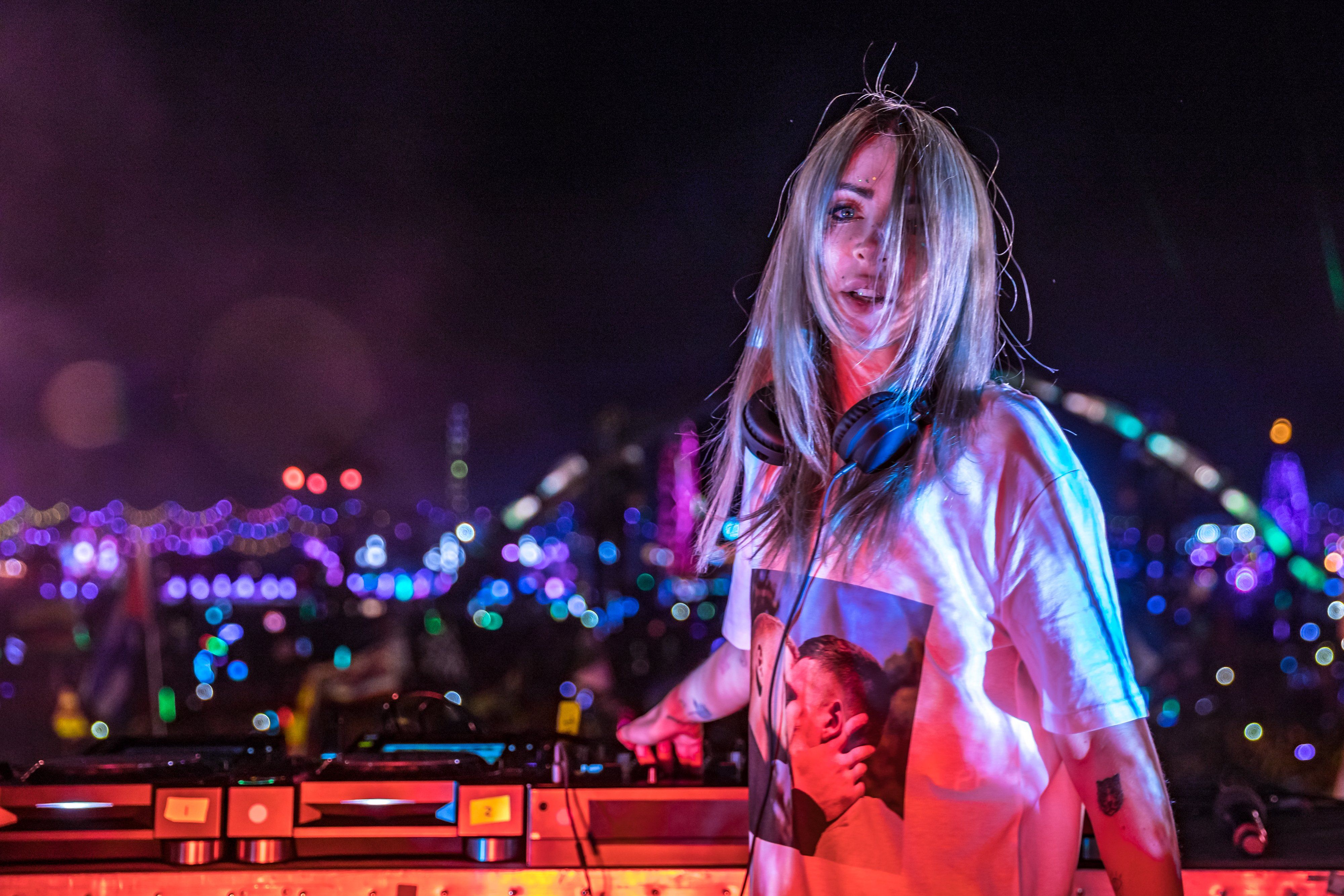 Alison Wonderland Wallpapers