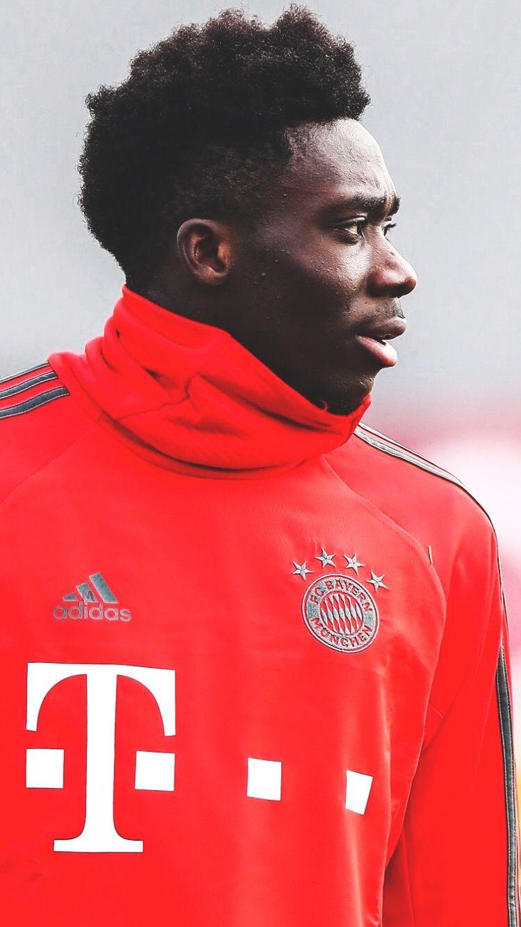 Alphonso Davies Wallpapers