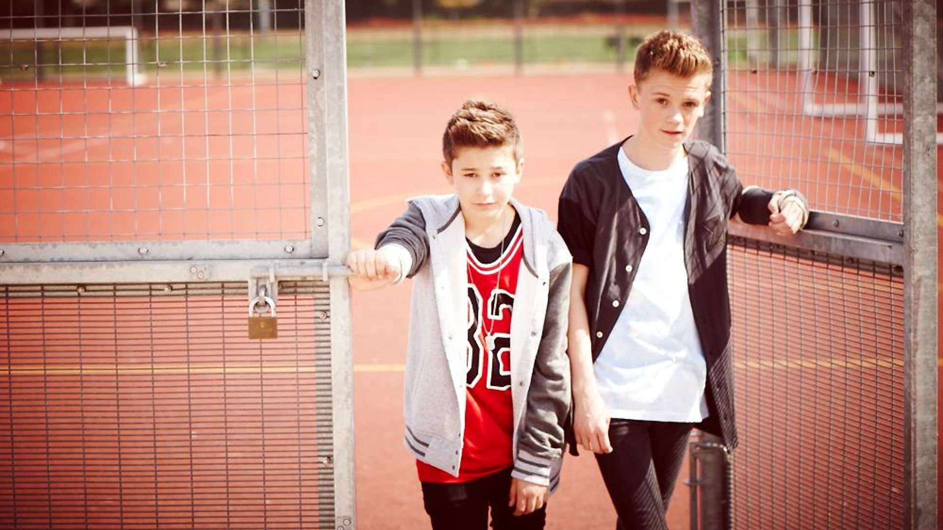 Bars And Melody Wallpapers