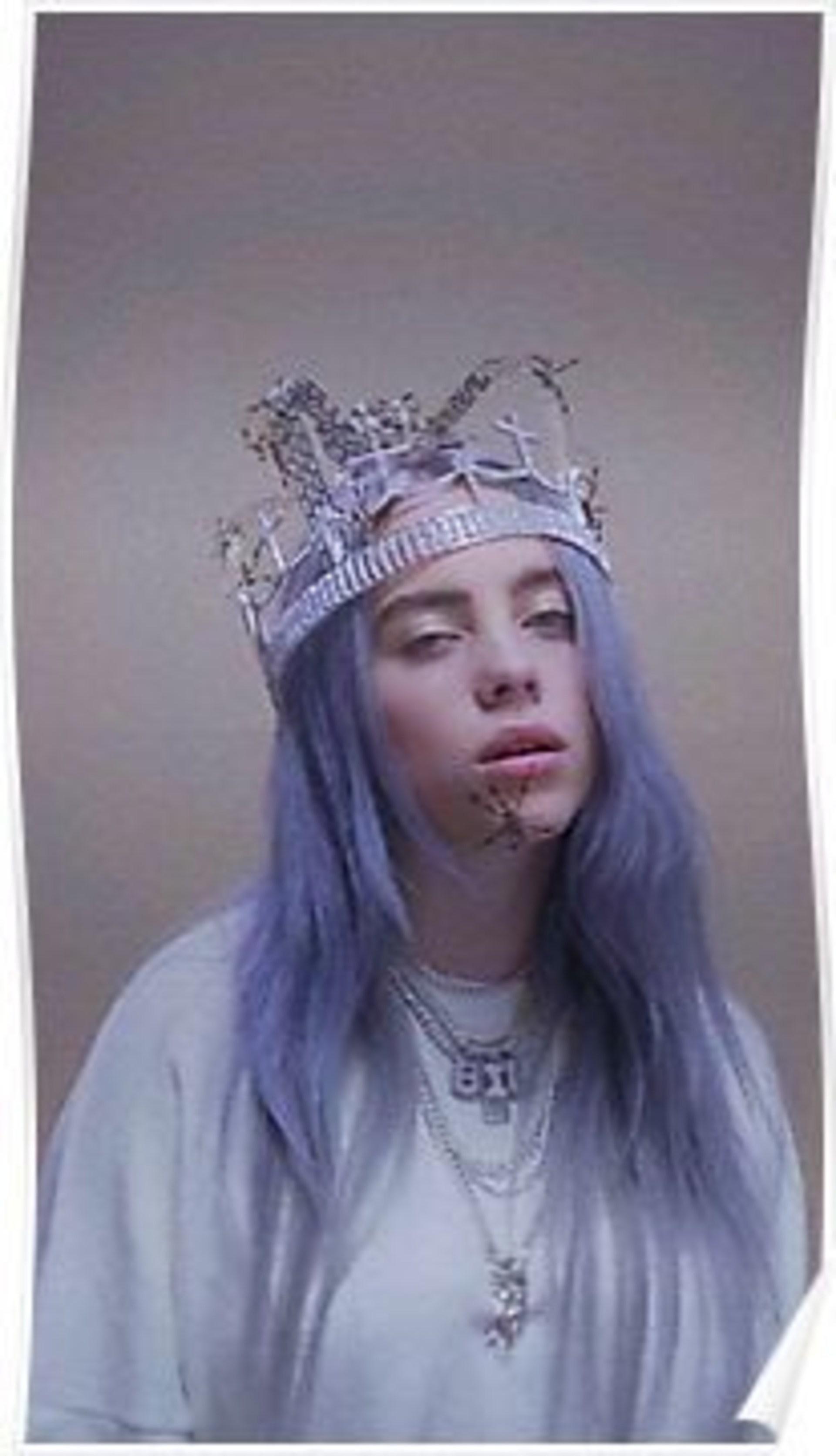 Billie Fantasy Crown Wallpapers