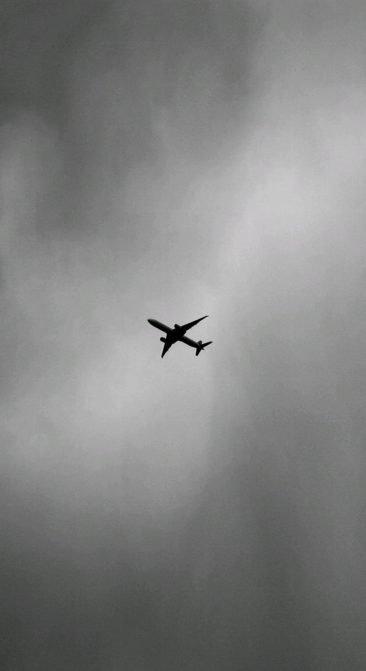 Black And White Airplane Wallpapers