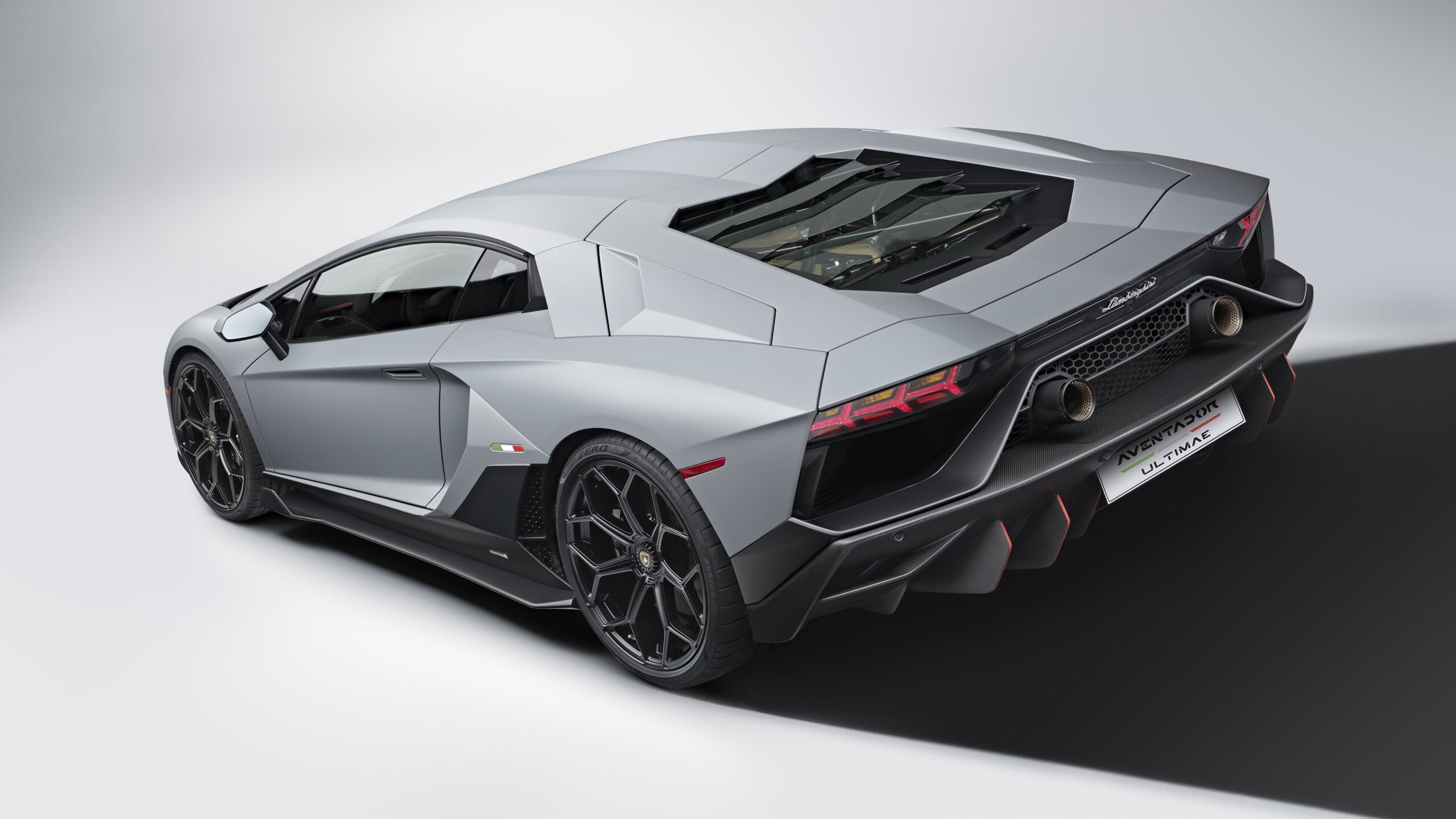 Black And White Lamborghini Wallpapers