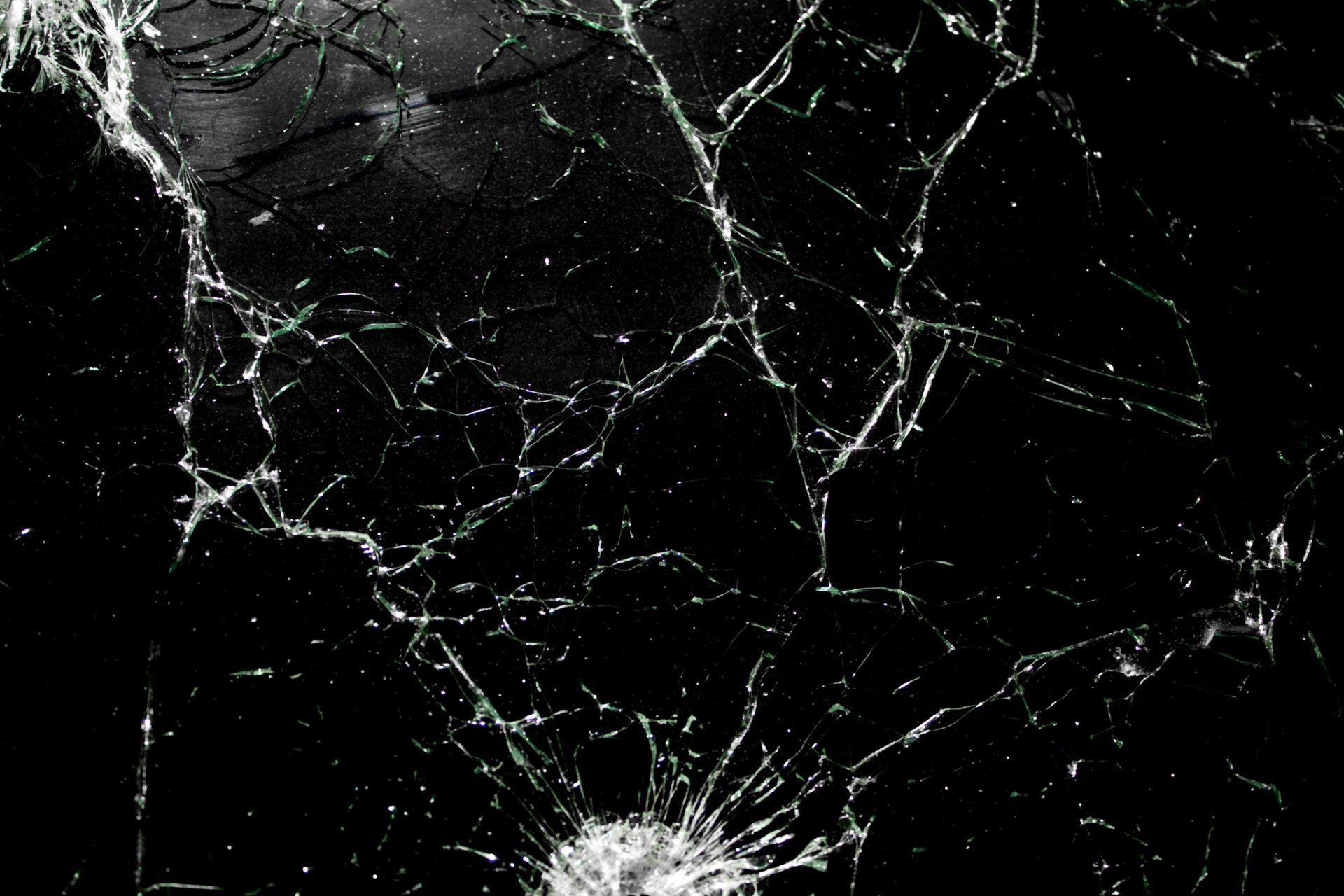 Black Glass Wallpapers