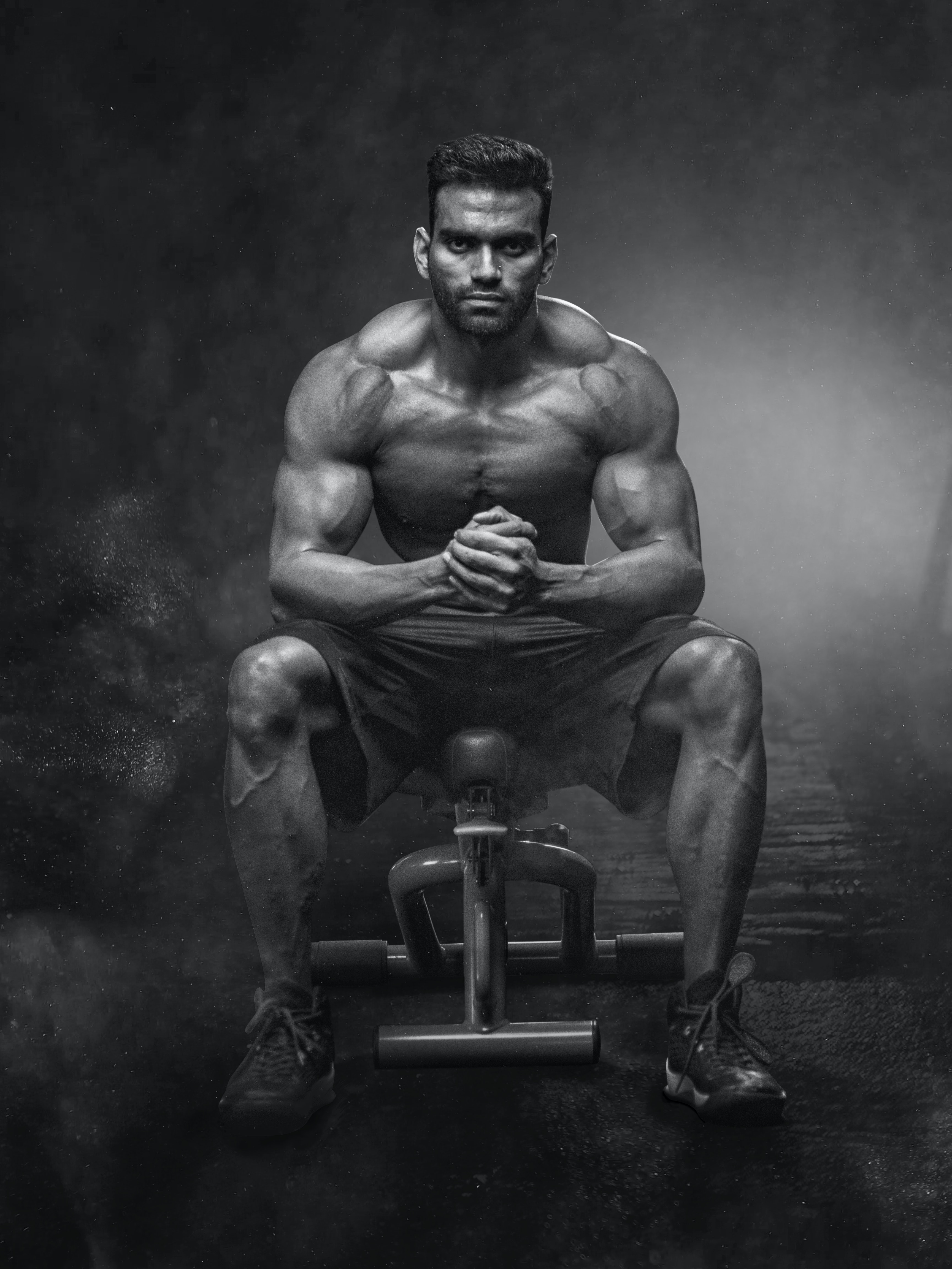 Bodybuilder Man Photo Wallpapers