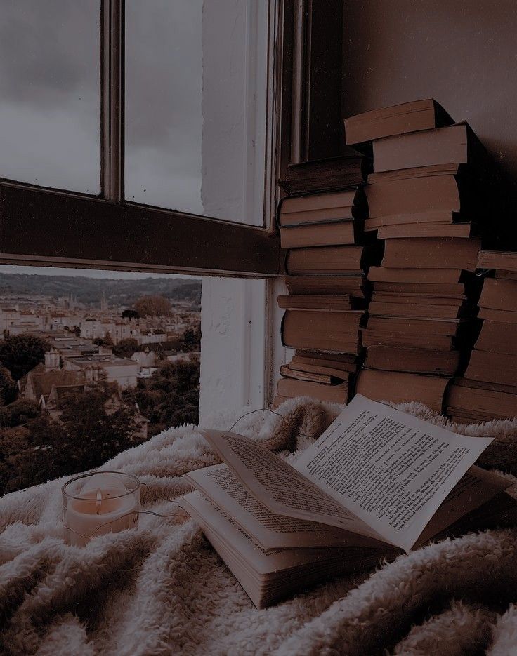 Book Aesthetic Wallpapers