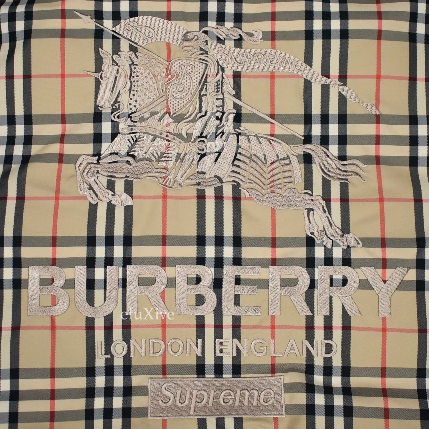 Burberry Supreme Wallpapers