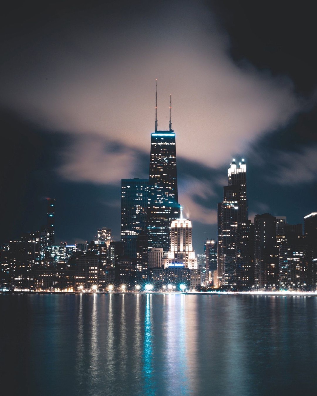 Chicago Skyline Triple Monitor Wallpapers