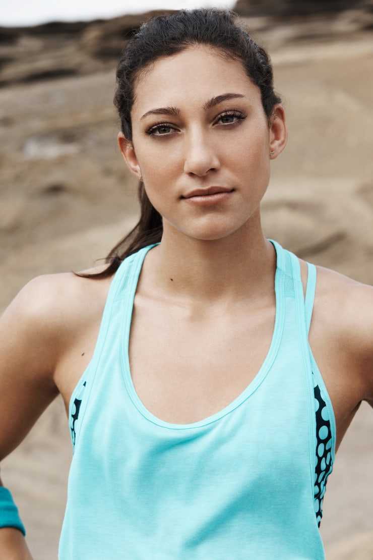 Christen Press Wallpapers