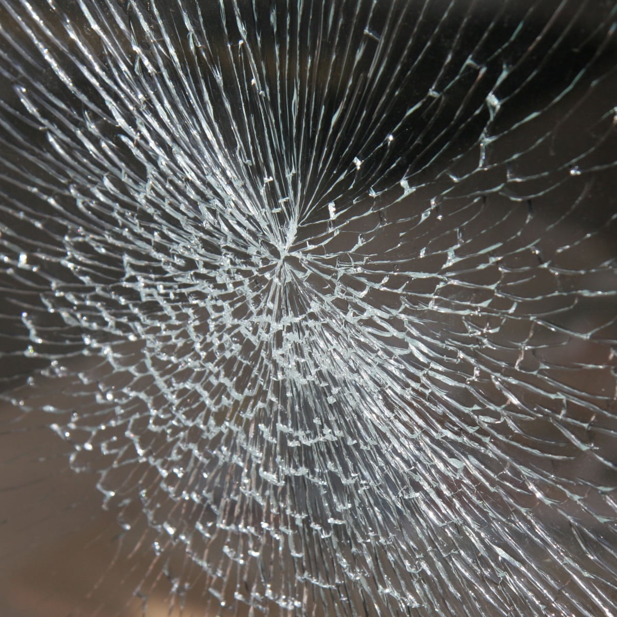 Cracked Ipad Screen Realistic Wallpapers