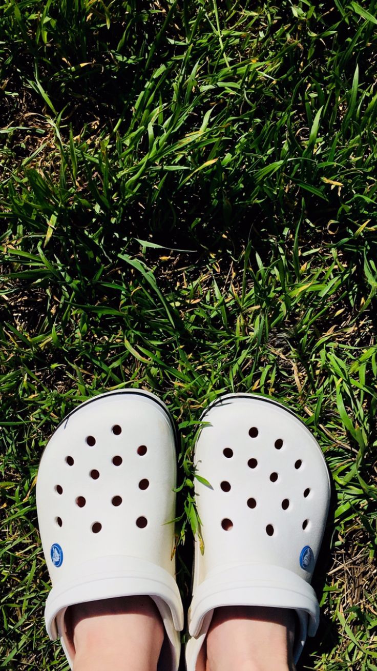 Crocs Wallpapers