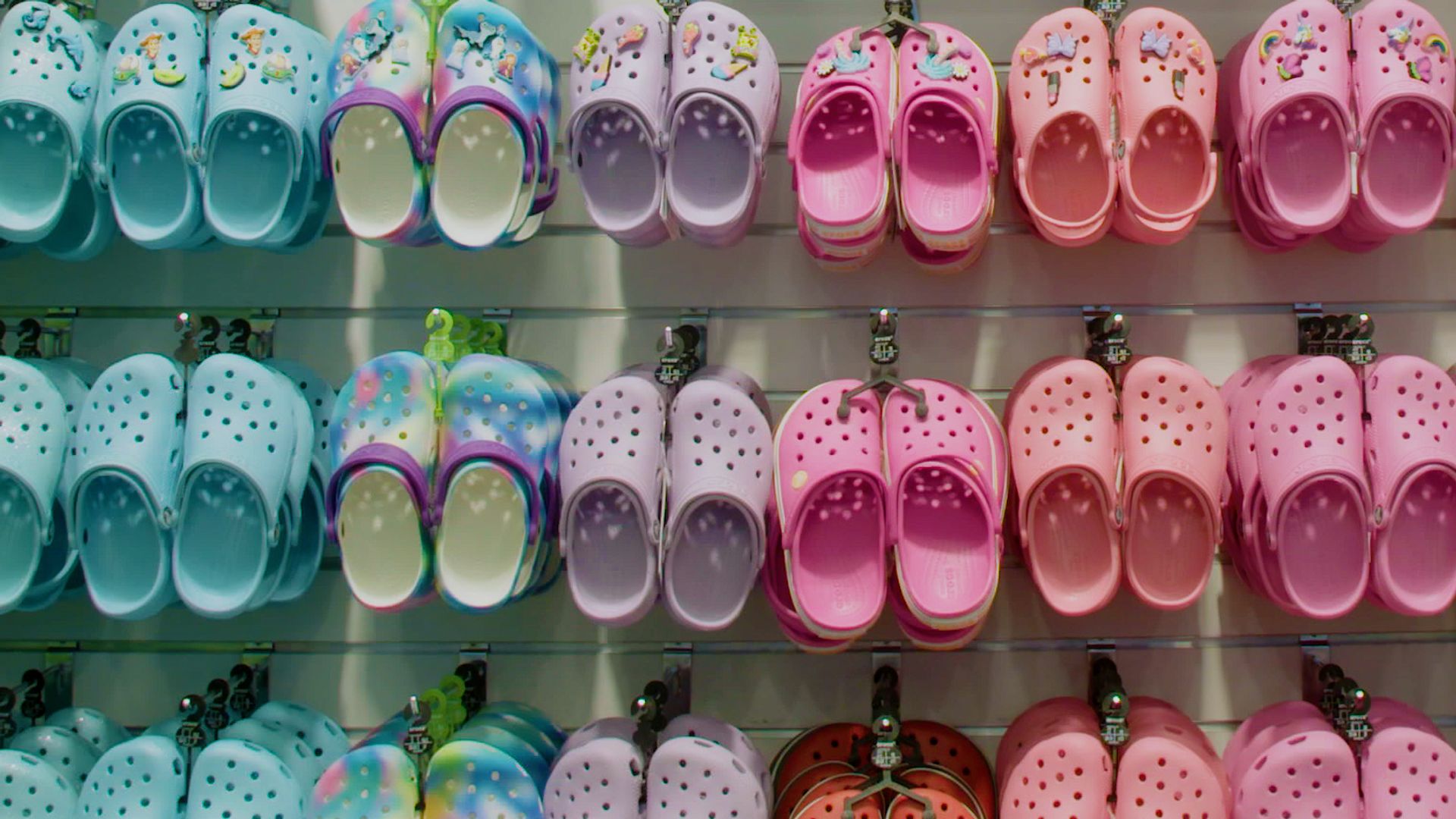 Crocs Wallpapers