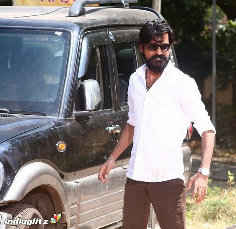 Dhanush Kodi Images Wallpapers