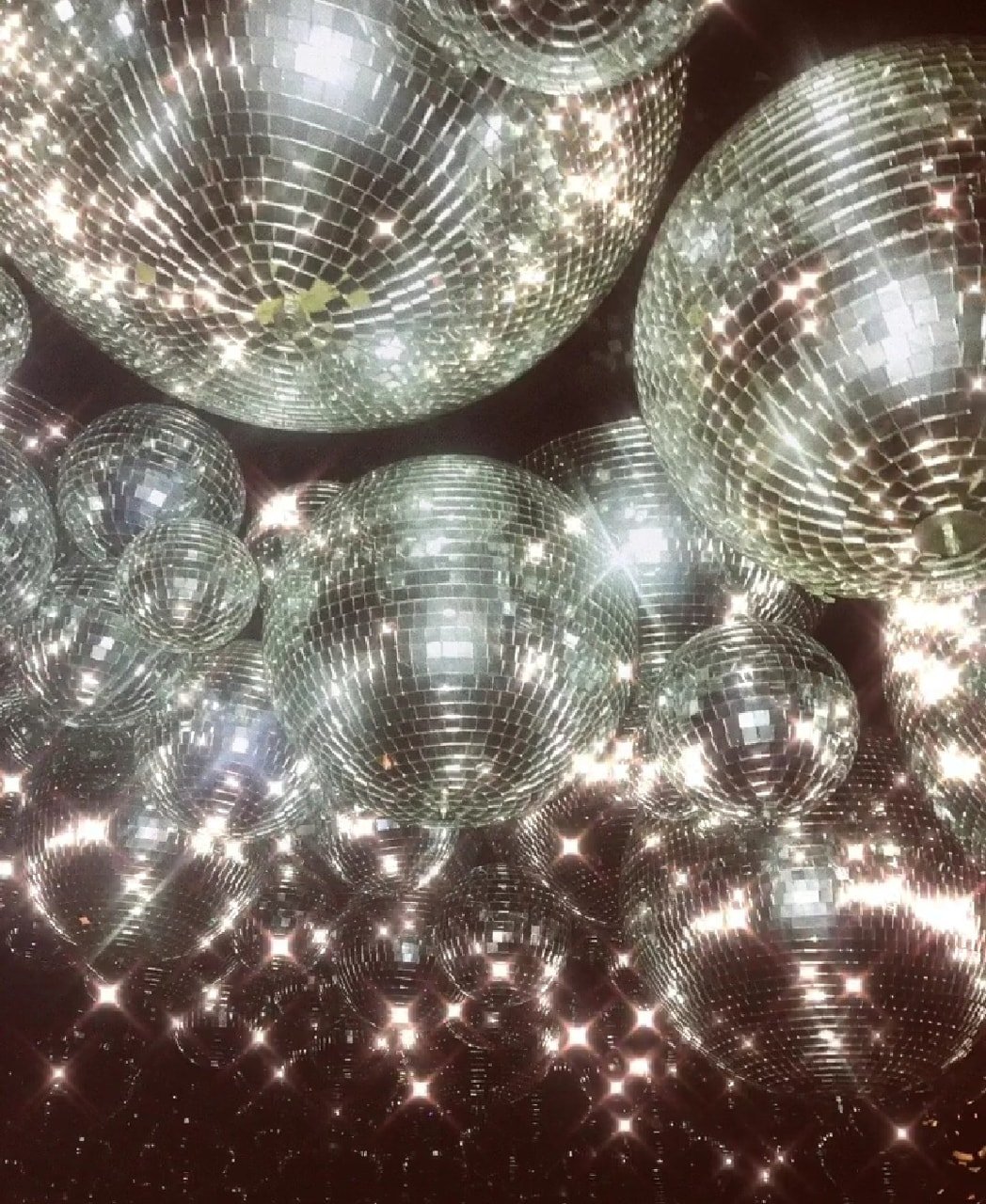 Disco Ball Aesthetic Wallpapers