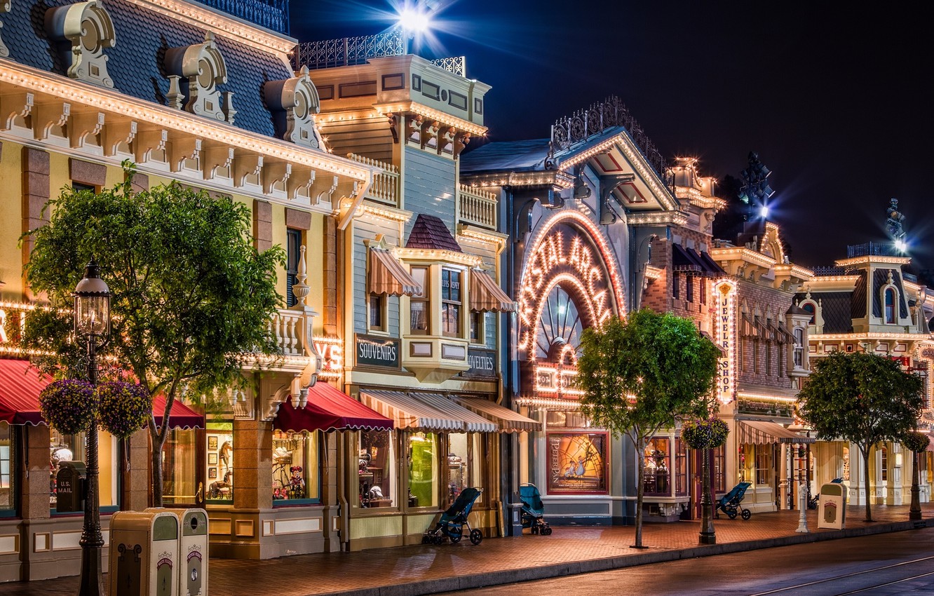 Disneyland California Wallpapers