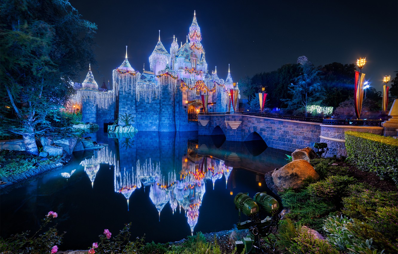 Disneyland California Wallpapers